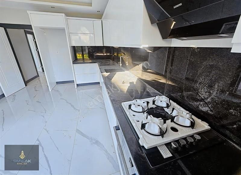 Sancak'tan Ören Mahallesinde Denize Yakın 4+1 Villa - Görsel 31