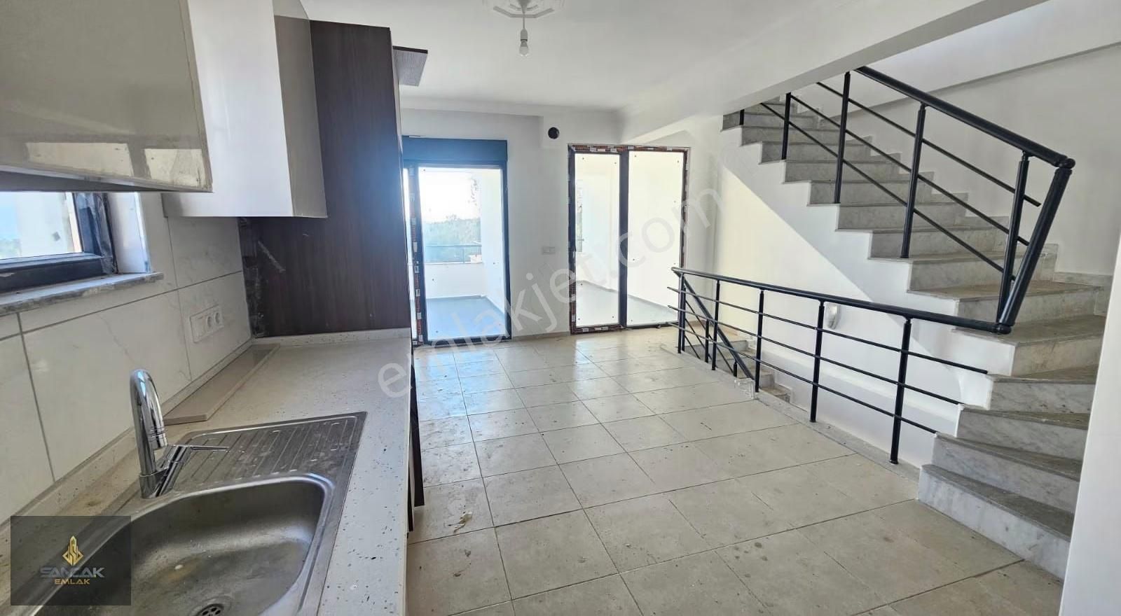 Sancak'tan Güre'de Bahçeli Deniz Manzaralı Satılık 4+2 Villa - Görsel 10