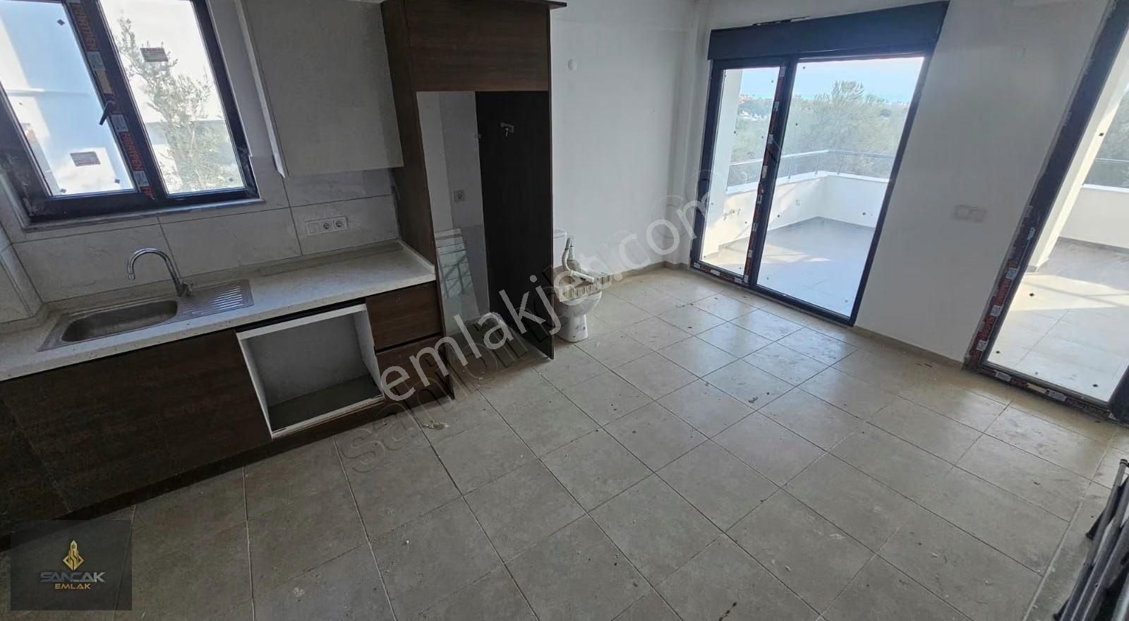 Sancak'tan Güre'de Bahçeli Deniz Manzaralı Satılık 4+2 Villa - Görsel 3