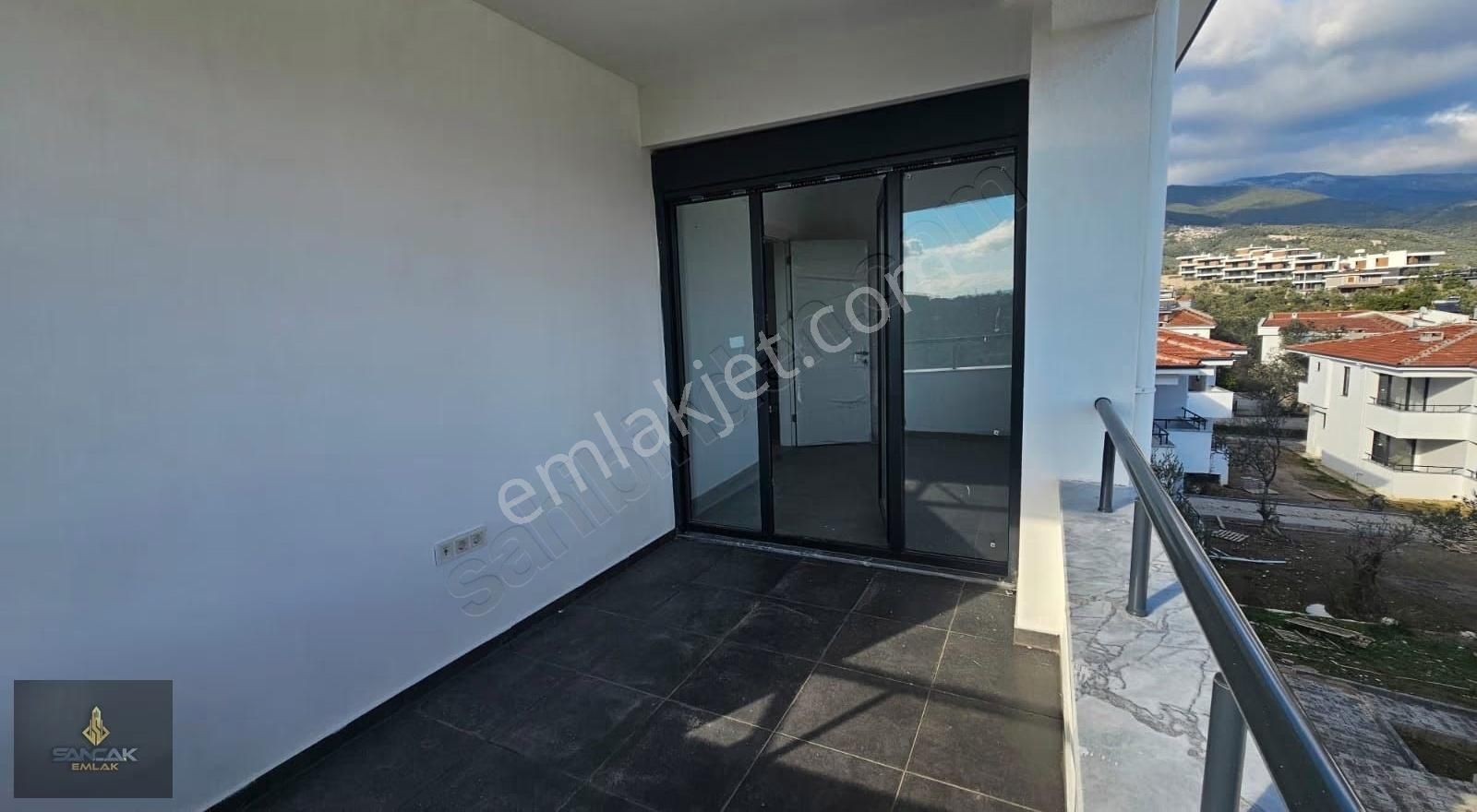 Sancak'tan Güre'de Bahçeli Deniz Manzaralı Satılık 4+2 Villa - Görsel 33