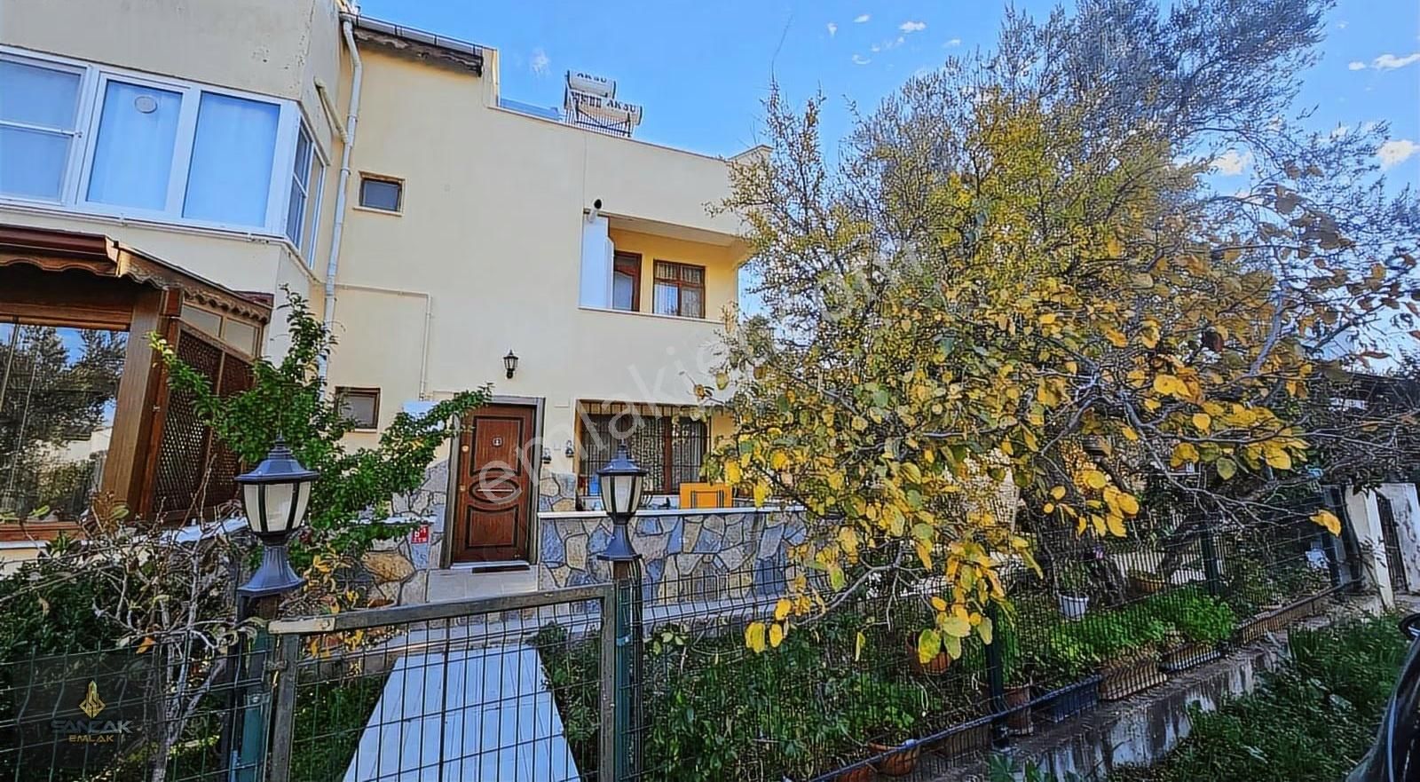 Sancak'tan Pelitköy Sahilde Denize Yakın Satılık 3+1 Villa - Görsel 27