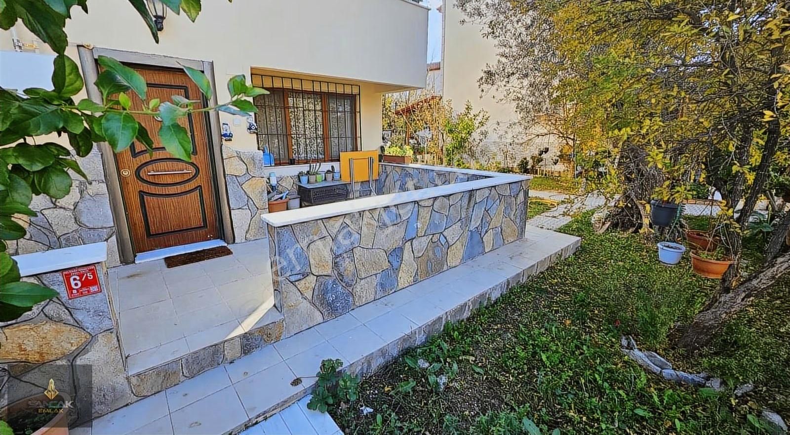 Sancak'tan Pelitköy Sahilde Denize Yakın Satılık 3+1 Villa - Görsel 8