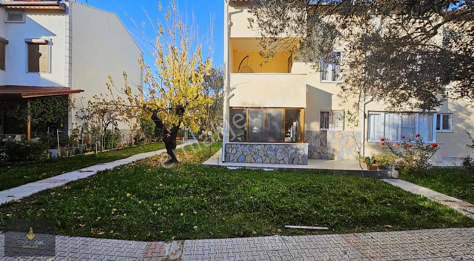 Sancak'tan Pelitköy Sahilde Denize Yakın Satılık 3+1 Villa - Görsel 26