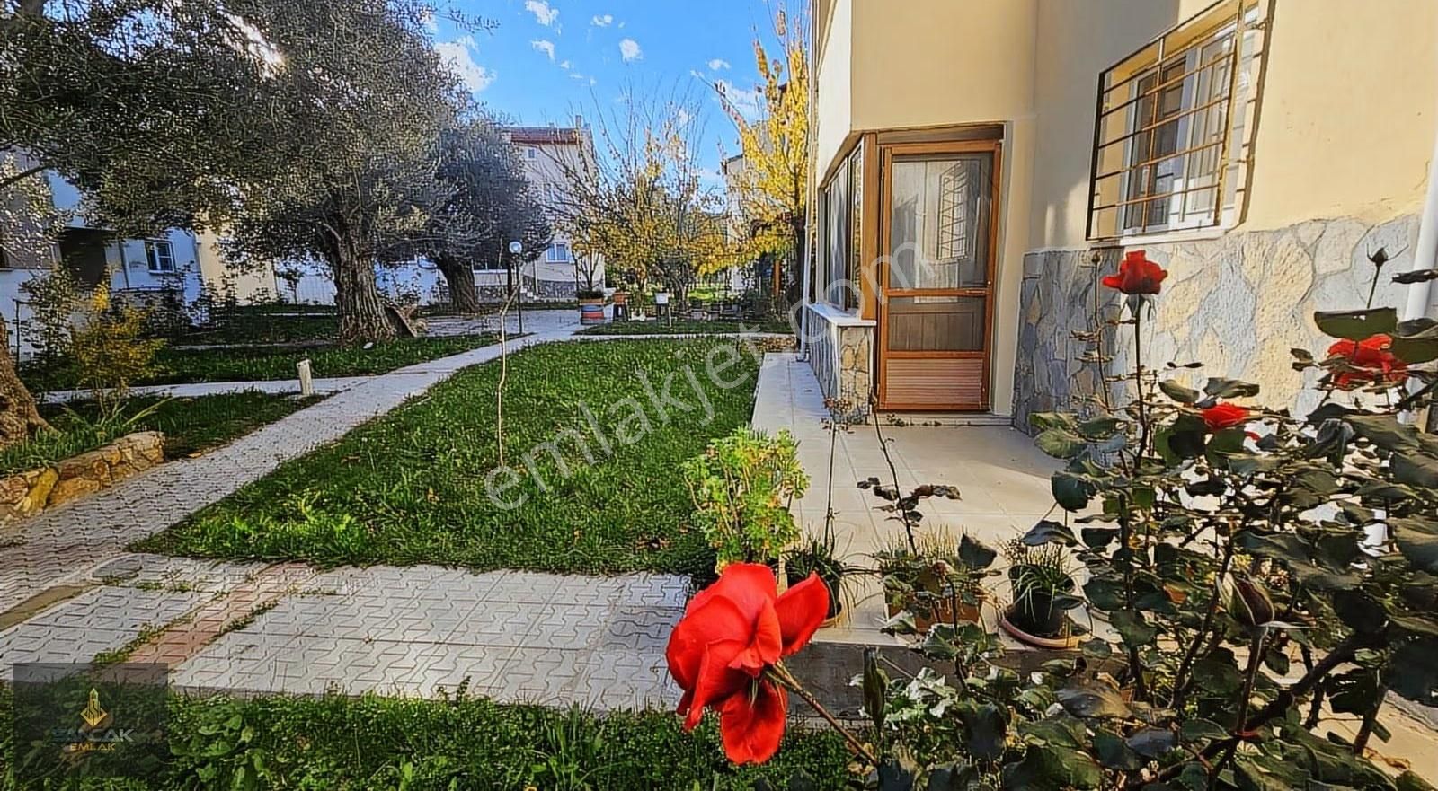 Sancak'tan Pelitköy Sahilde Denize Yakın Satılık 3+1 Villa - Görsel 16