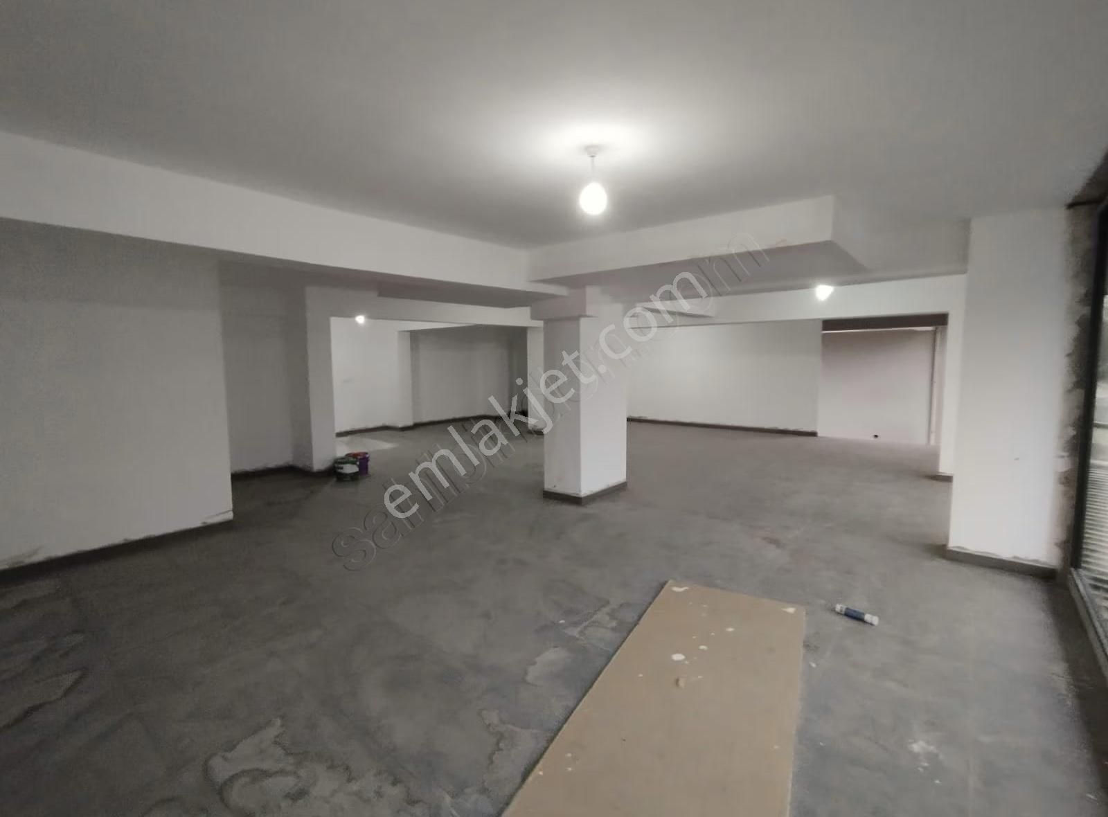 Aksuda Cıft Katlı Tabanı 150 M2 250 M2 Kıralık Dukkan - Görsel 5