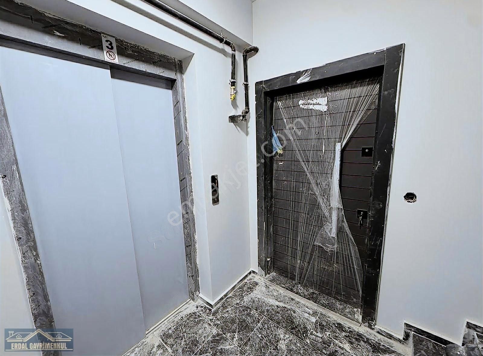 Karahasanlıda Hastane Yakını Sıfır Fırsat Daire - Görsel 11