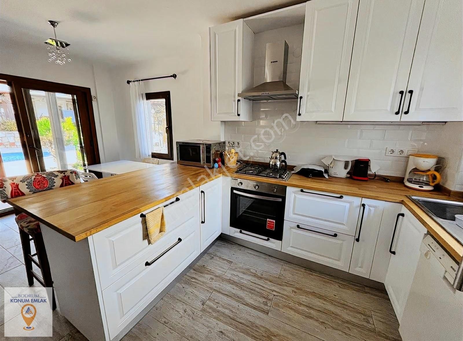 Torba'da Ortak Havuzlu, Eşyalı Müstakil Dublex - Görsel 9