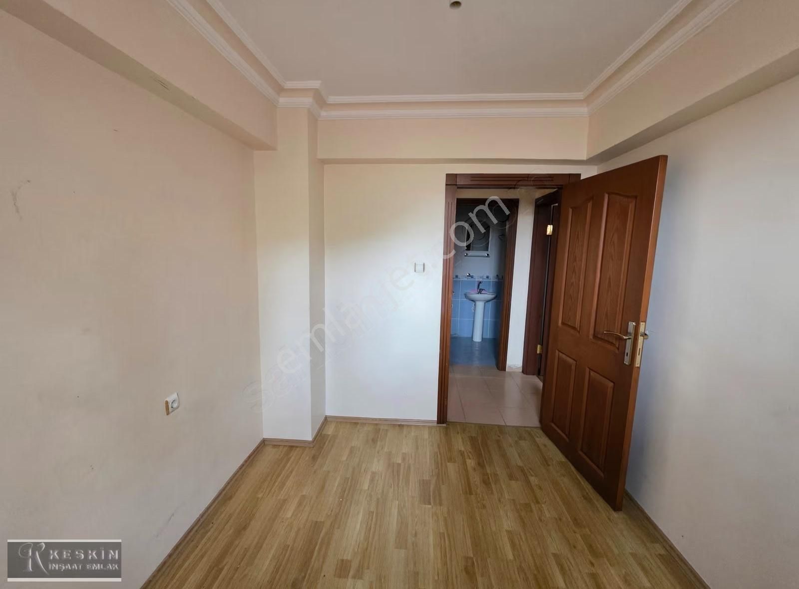 Keçiören Osmangazi Mah 3+1 Balkonlu Kat Konumunda Kiralık - Görsel 22