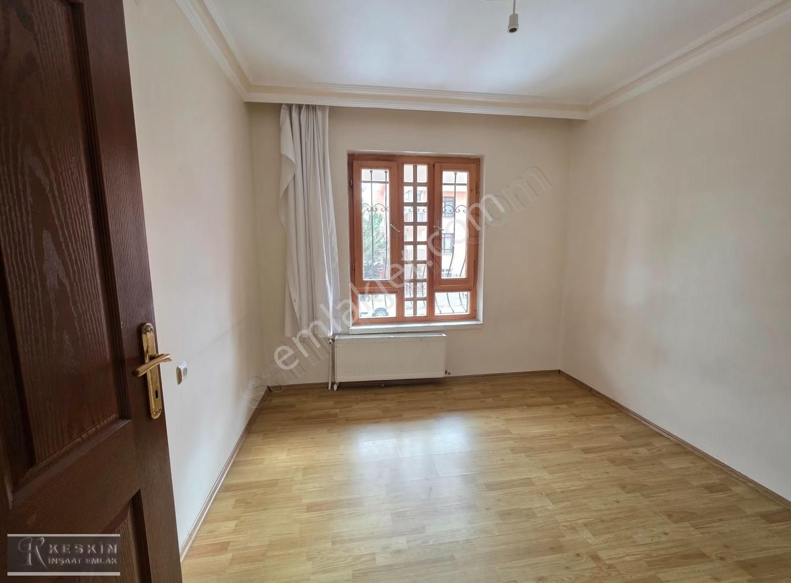 Keçiören Osmangazi Mah 3+1 Balkonlu Kat Konumunda Kiralık - Görsel 6