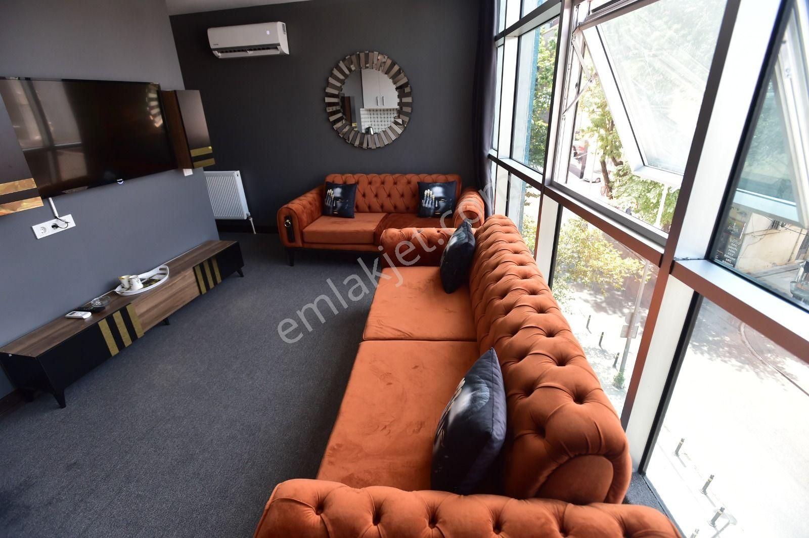 Kral As Suit Farkıyla Temiz Güvenilir Günlük Aylık Haftalık Jakuzili Sıfır Eşyalı Daireler - Görsel 2