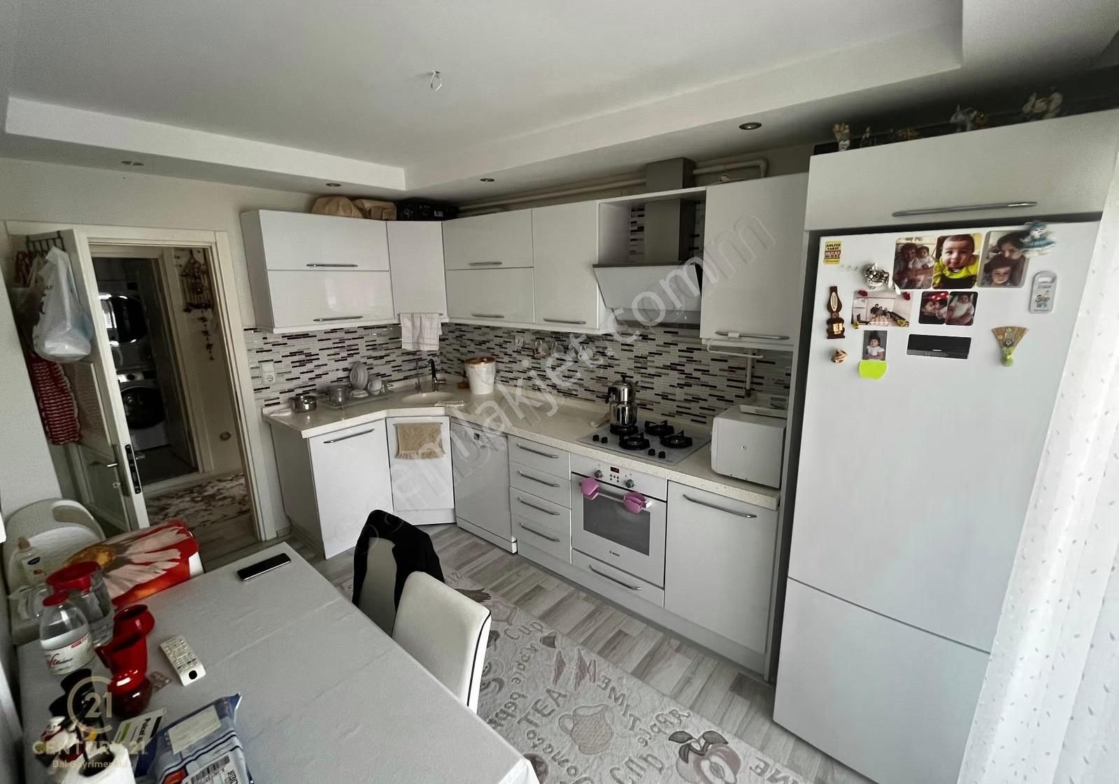 Century 21 Bal'dan Plevne Mah. 2+1 Satılık Köşe Daire - Görsel 20