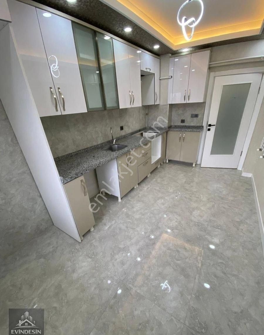 Bağlarbaşı Mah Kentsel İçerisinde 3 Cepheli Full Yapılı Kupon Daire - Görsel 3