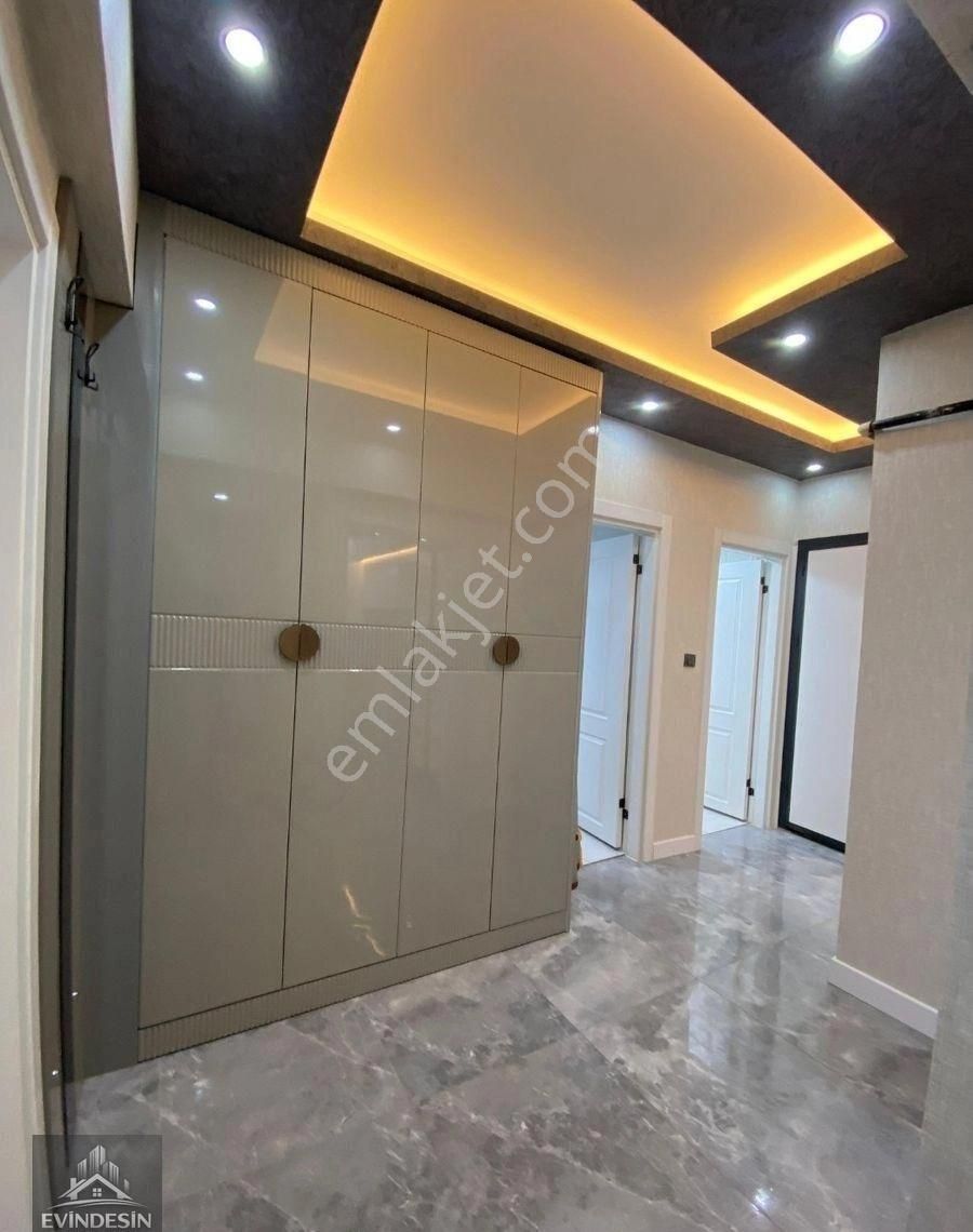 Şenlik Mahallesinde Orta Kat Güney Cephe Şahane Konum Şahane Daire - Görsel 27