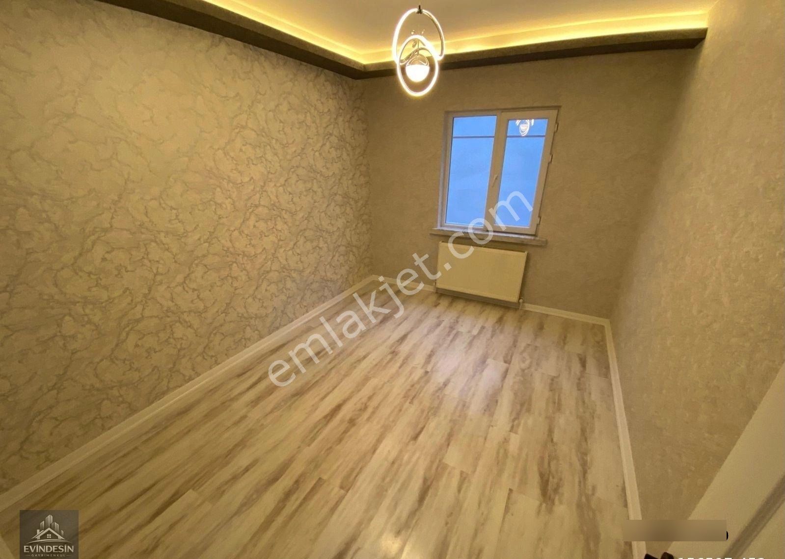 Şenlik Mahallesinde Orta Kat Güney Cephe Şahane Konum Şahane Daire - Görsel 4