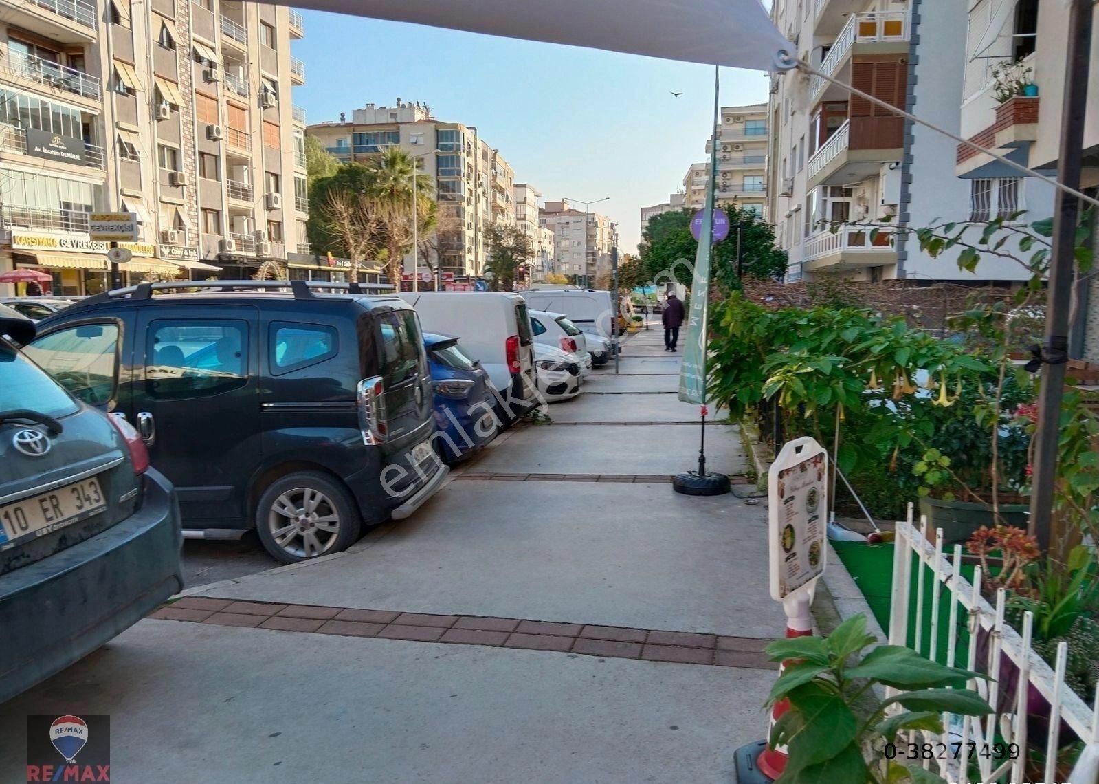 Karşıyaka Bahriye Üçok'ta Cadde Üzeri Devren Kiralık Meze Evi - Görsel 9