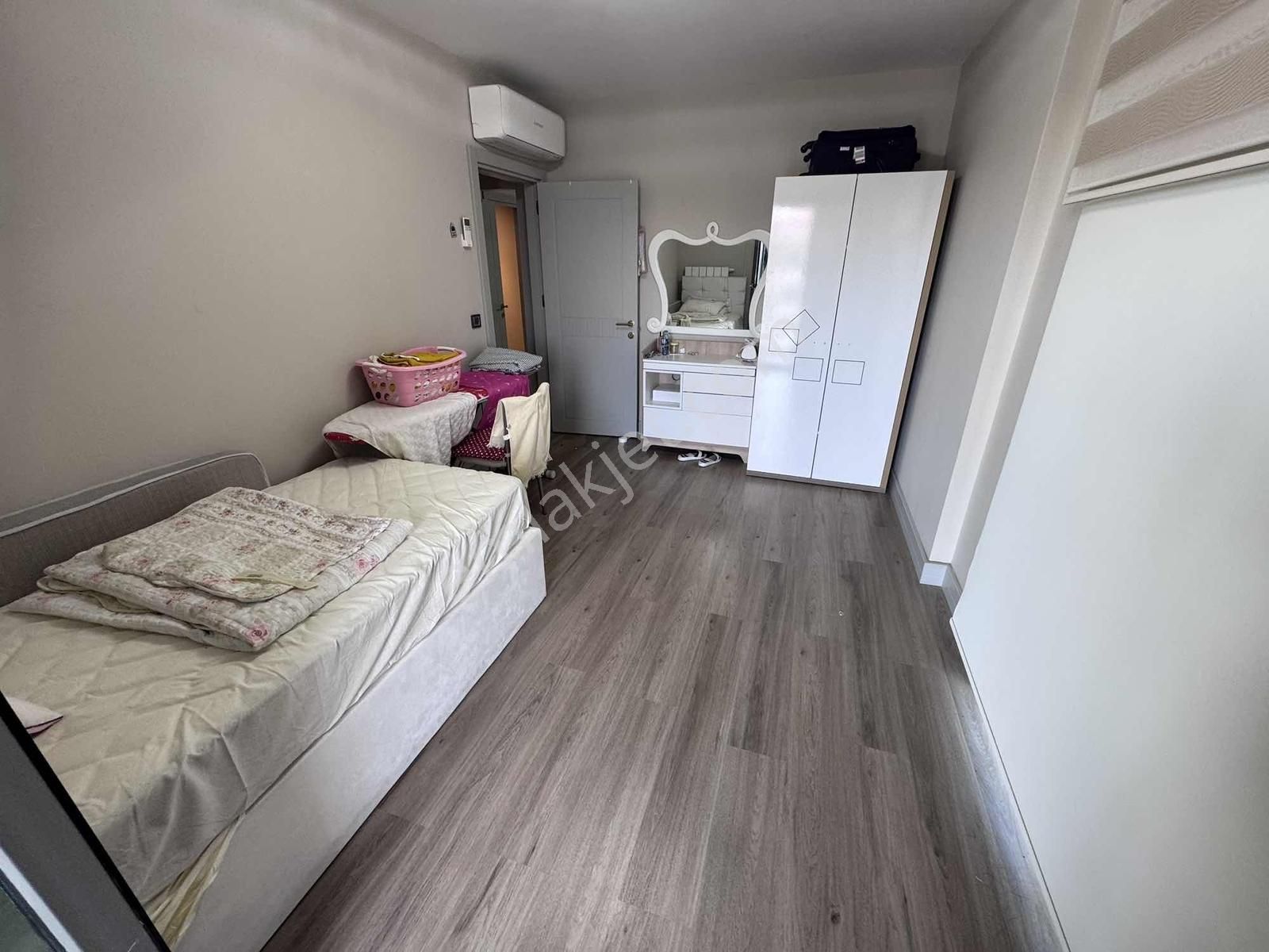 Deniz İstanbul Sedef Konakları Panoramik Deniz Manzaralı 4+1 - Görsel 31