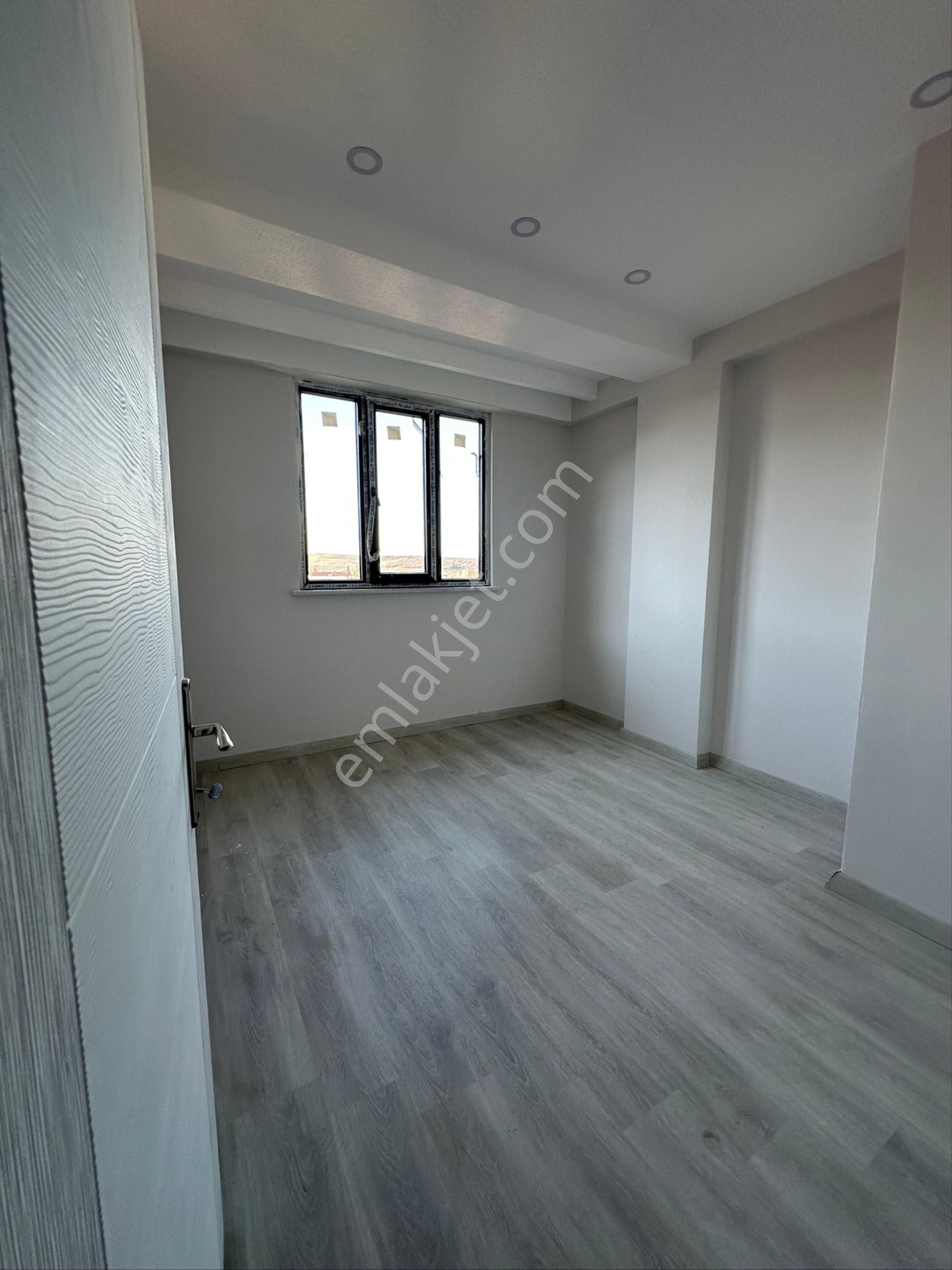 Krediye Uygun İskanı Alınmış Sahibinden Arakat Daire - Görsel 6