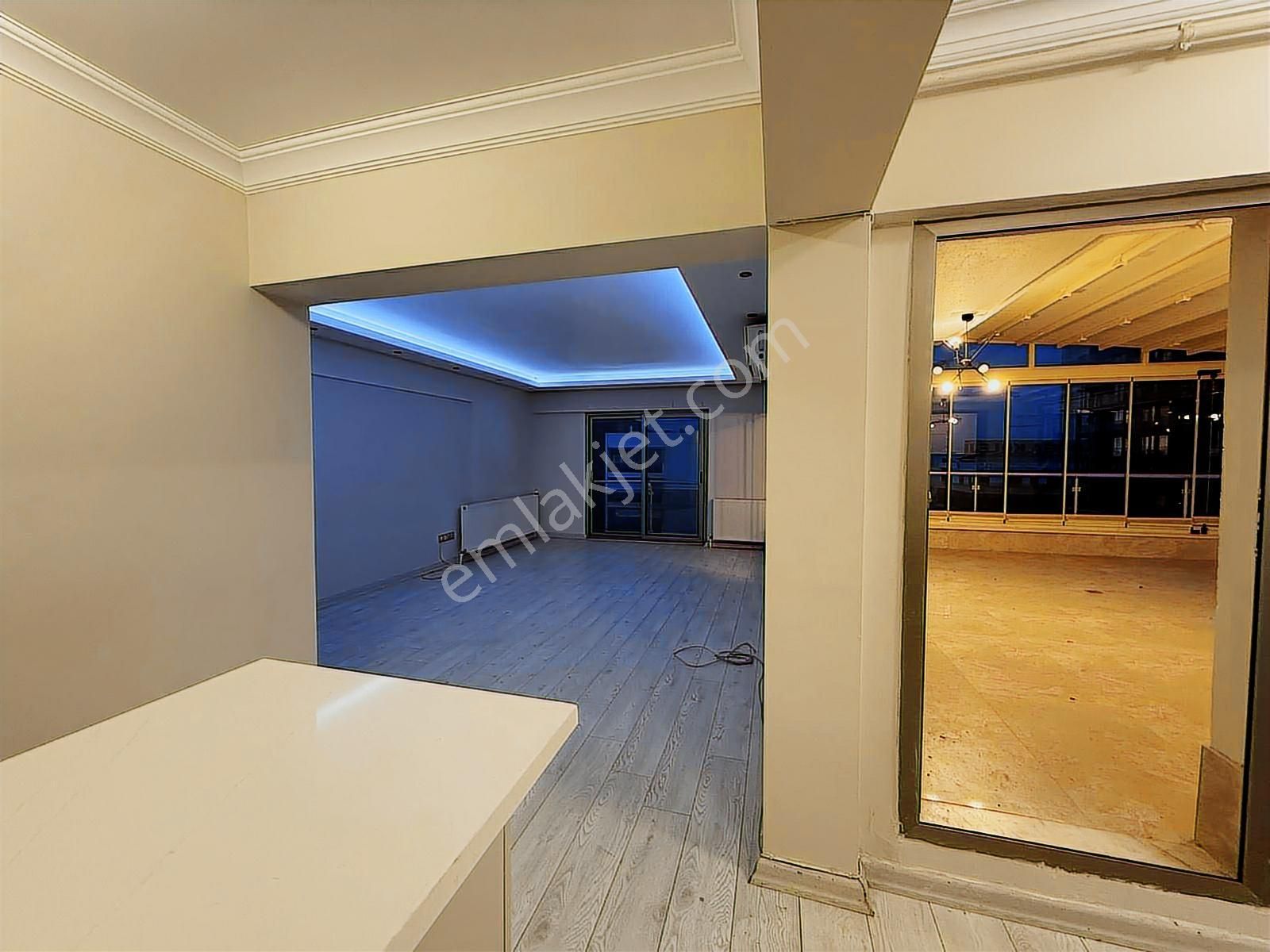 Mavişehir Sedef Sitesi Özel Büyük Tip Teraslı Satılık 1+1 Daire - Görsel 17