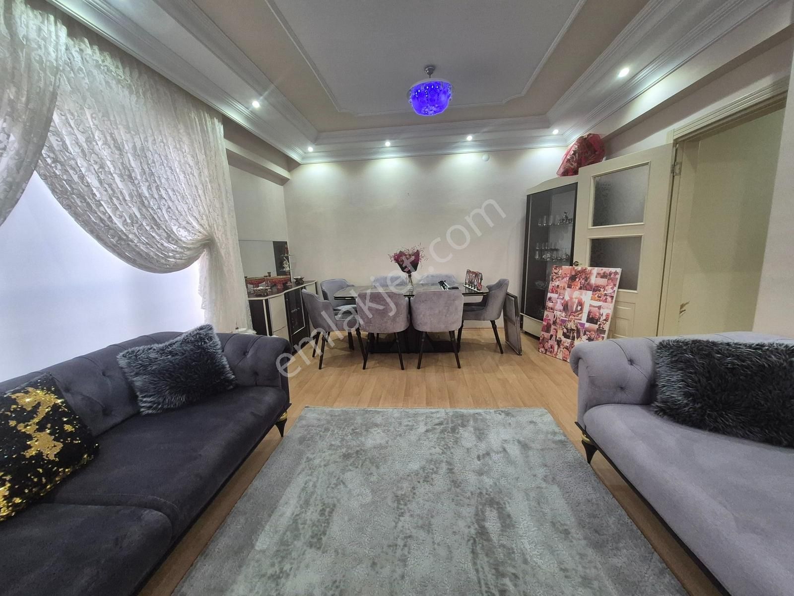 İlbey // Şuhut Mer. "gençlik" Caddesinde Satılık 3+1 Lüks Daire - Görsel 34