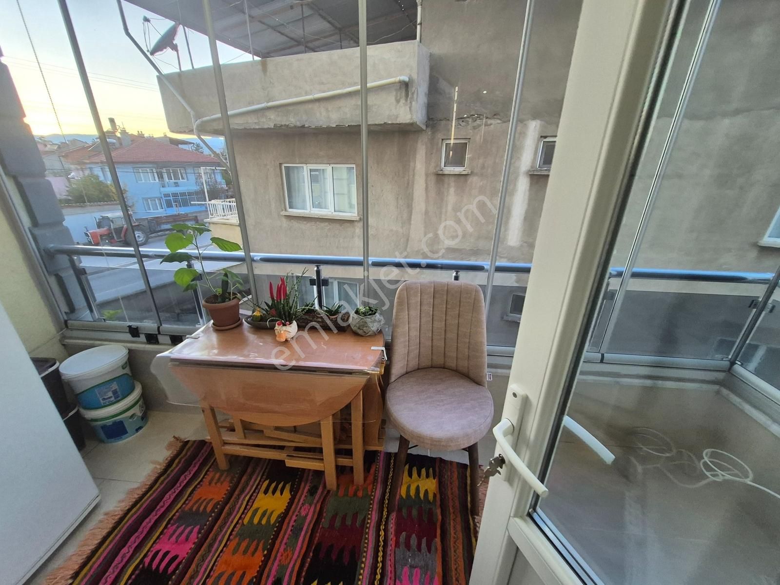 İlbey // Şuhut Mer. "gençlik" Caddesinde Satılık 3+1 Lüks Daire - Görsel 17