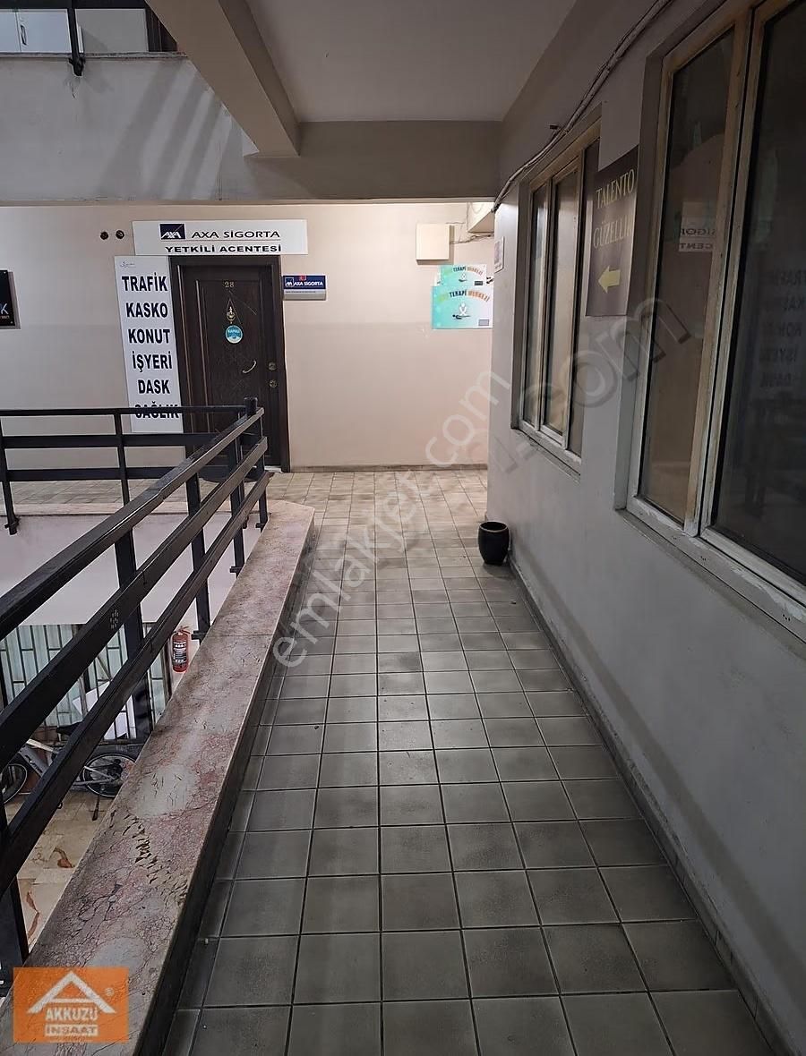 G.o.paşa Dabaklar İş Merkezinde 20 M2 Ofis Akkuzu Gayrimenkulden - Görsel 7
