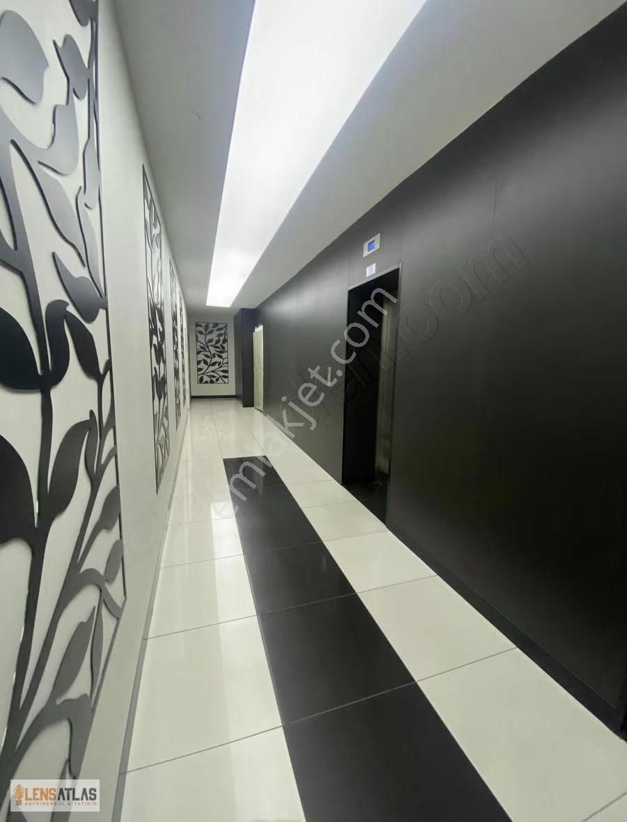 Ataşehir Flora Residence 1+1 Satılık Hemen Taşın Büyük Tip Boş - Görsel 27