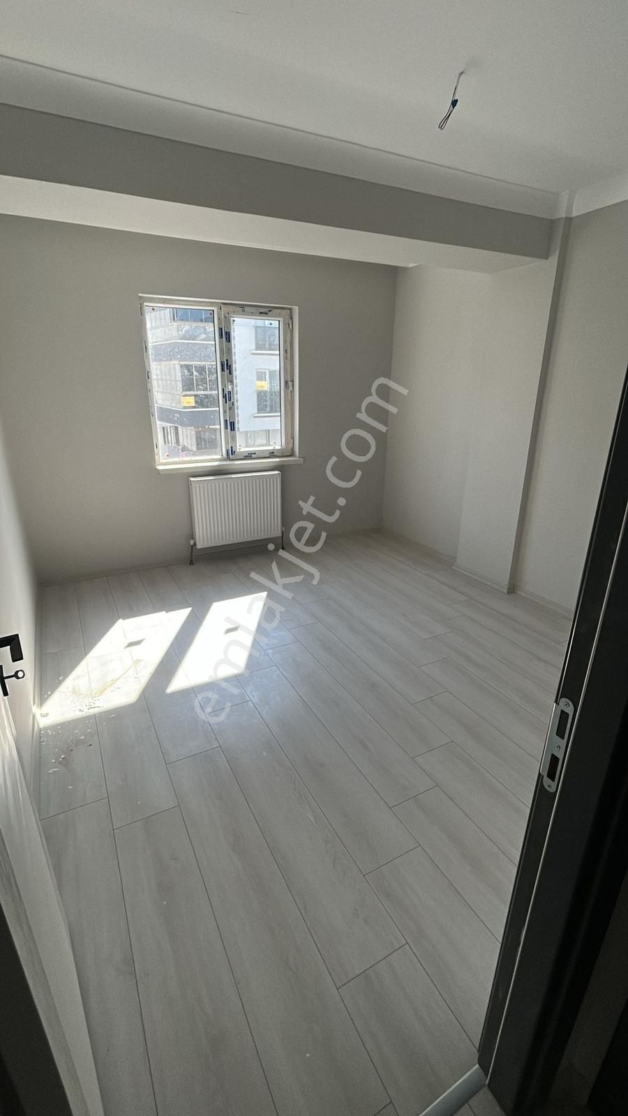 Yenikent'in Gözdesi Mustafa Kemalde Katta Sıfır Lüks Satılık 2+1 - Görsel 8