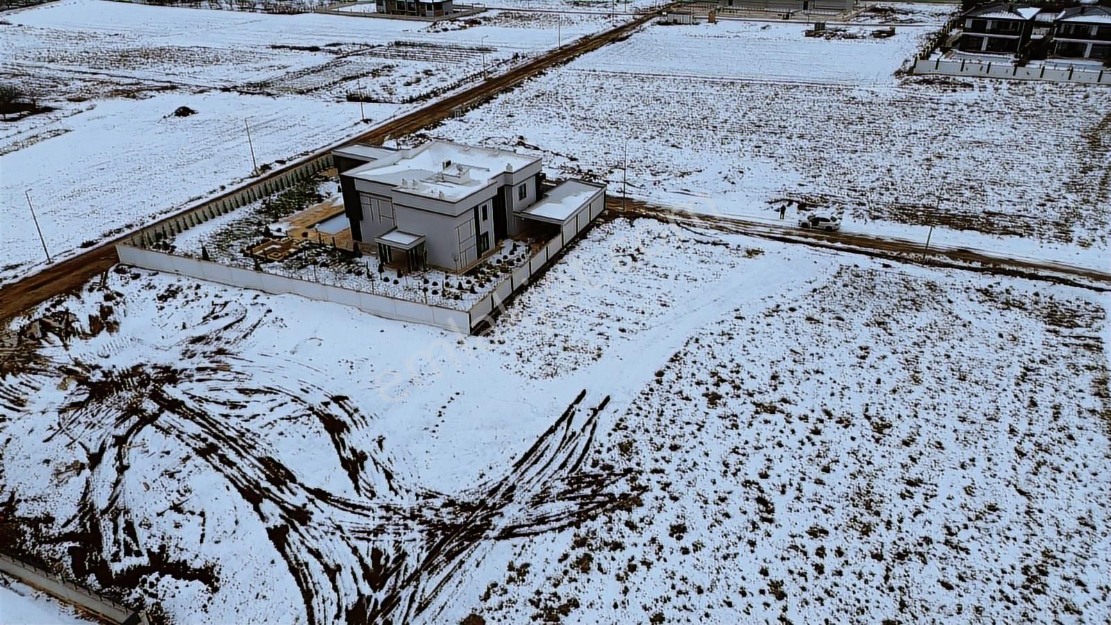 Ataşehir Mahallesinde İmarlı Süper Lokasyon Satılık Kelepir Arsa - Görsel 5