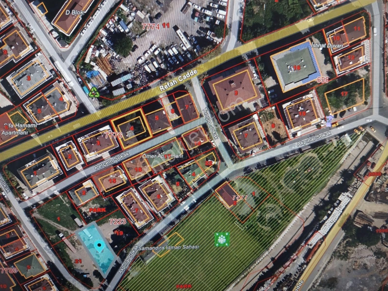 Samandıra Merkezde Konut + Ticari Alanlı Şahane Konumda 404 M2