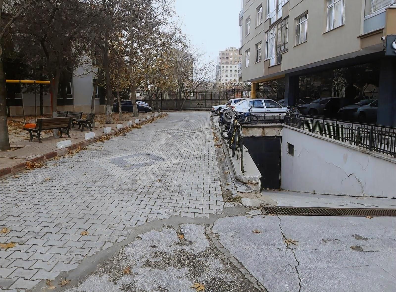 Hava Lojmanları Belh Kavsaginda Satılık 3+1 Arakat Daire - Görsel 5