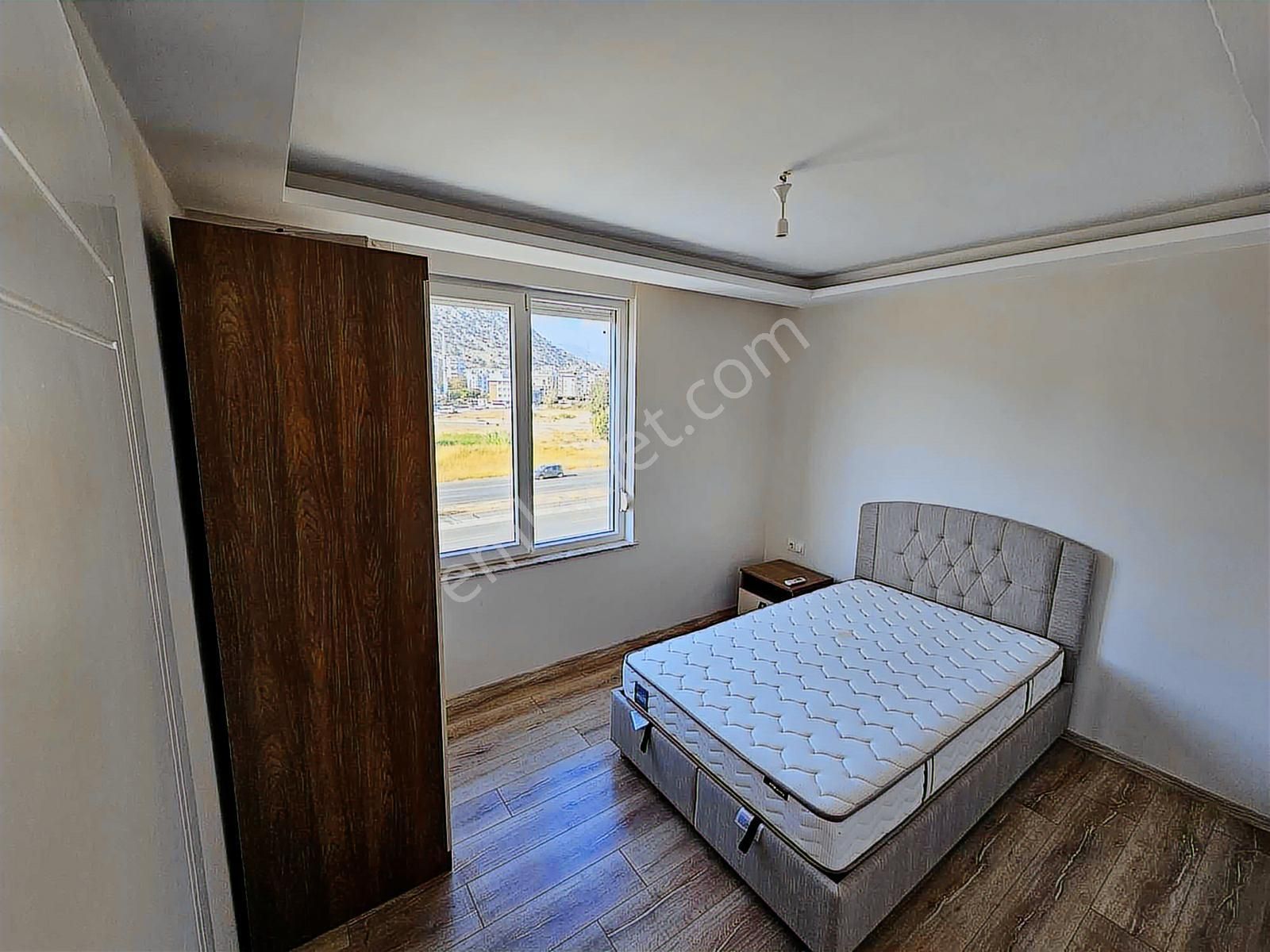 Dağ Manzaralı Kiralık 2+1 Eşyalı Daire - Görsel 3