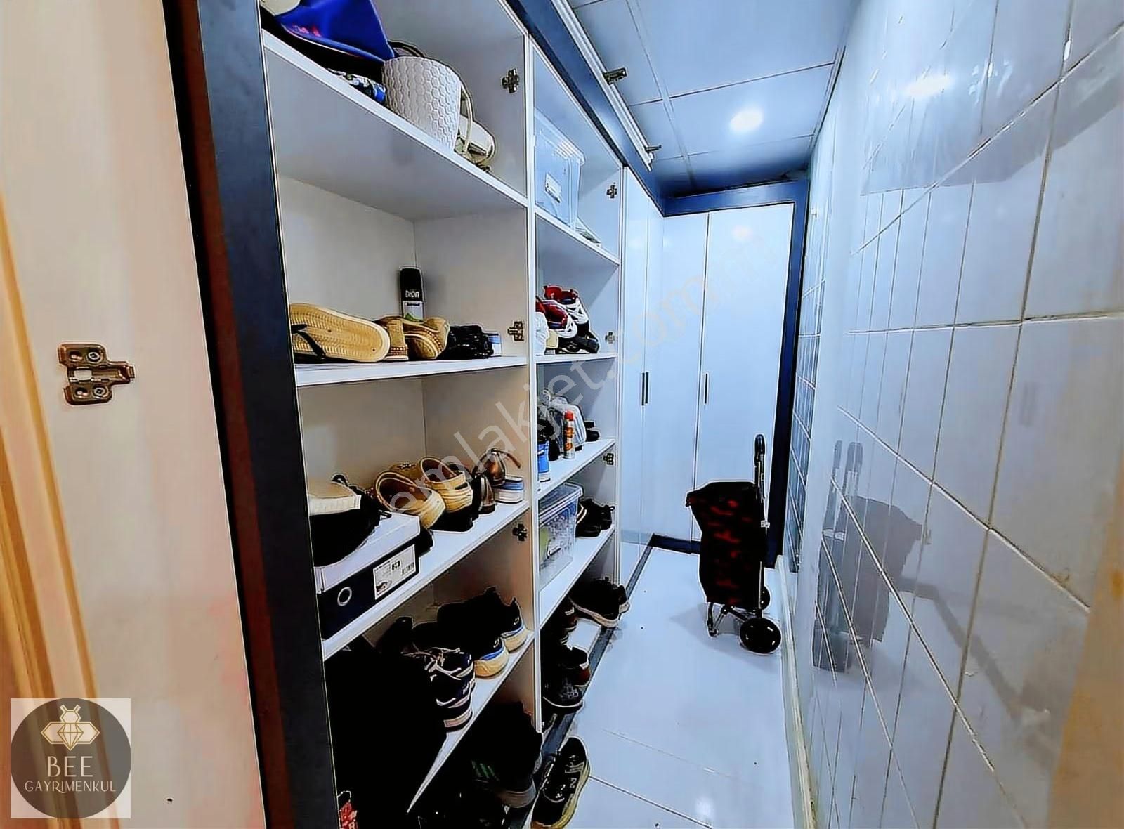 Havuzlu Sitede Doğalgaz Kombili Masrafsız 3+1 - Görsel 3