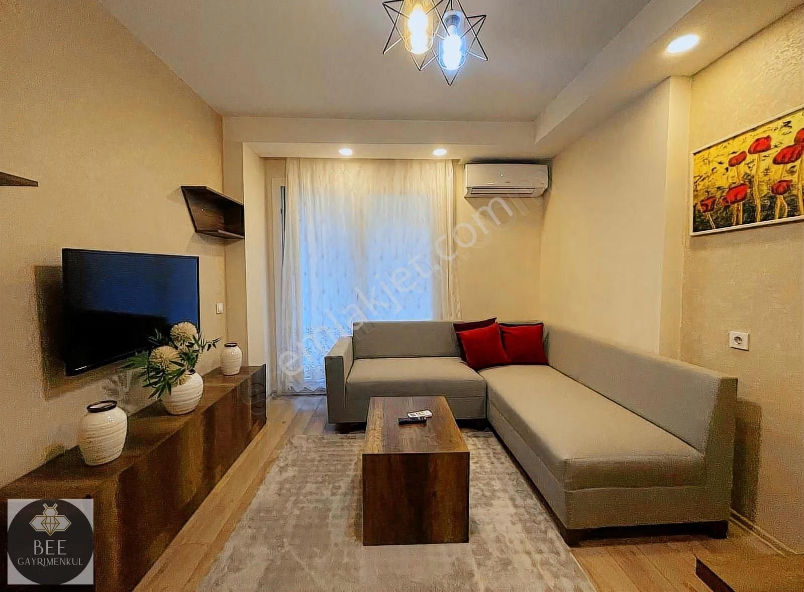 Ultra Lüks Eşyalı Denıze 50 Mt Kiralık 1+1