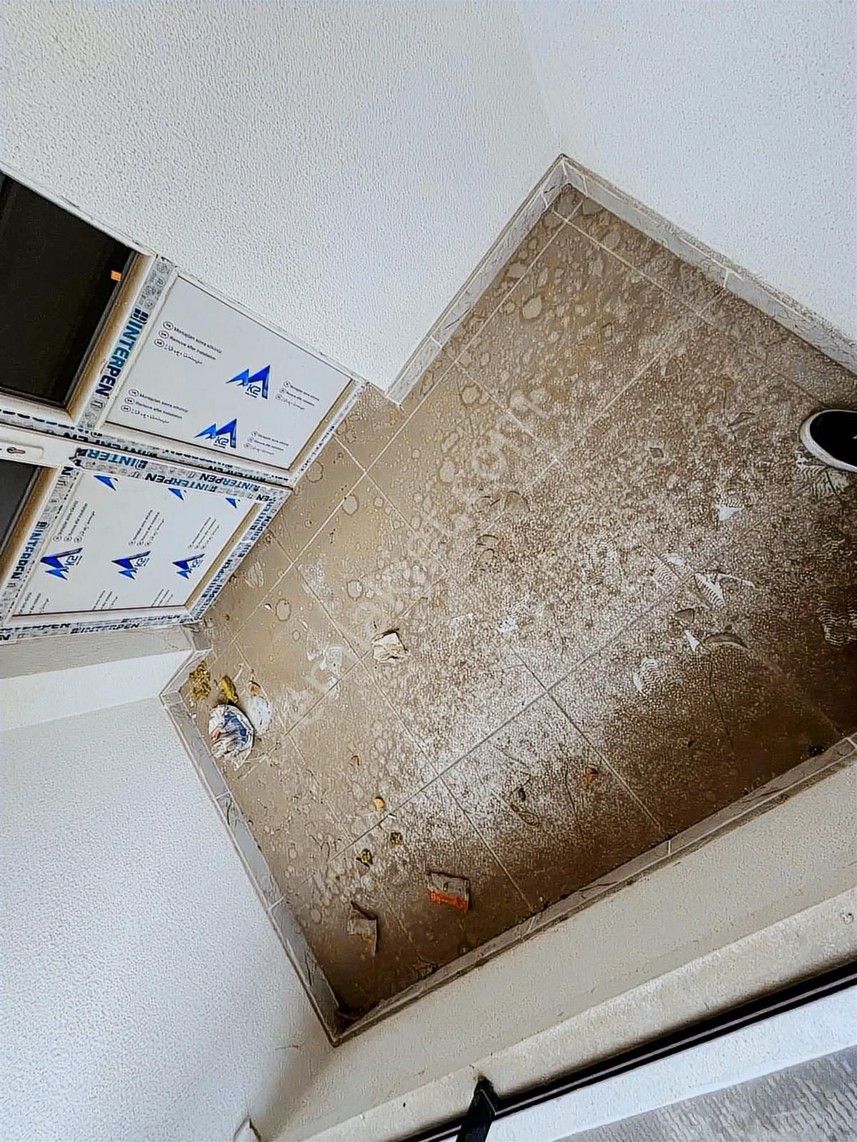 Şentürk Gayrimenkul'den**asansörlü**iskanlı**güney Cephe Daire!! - Görsel 9