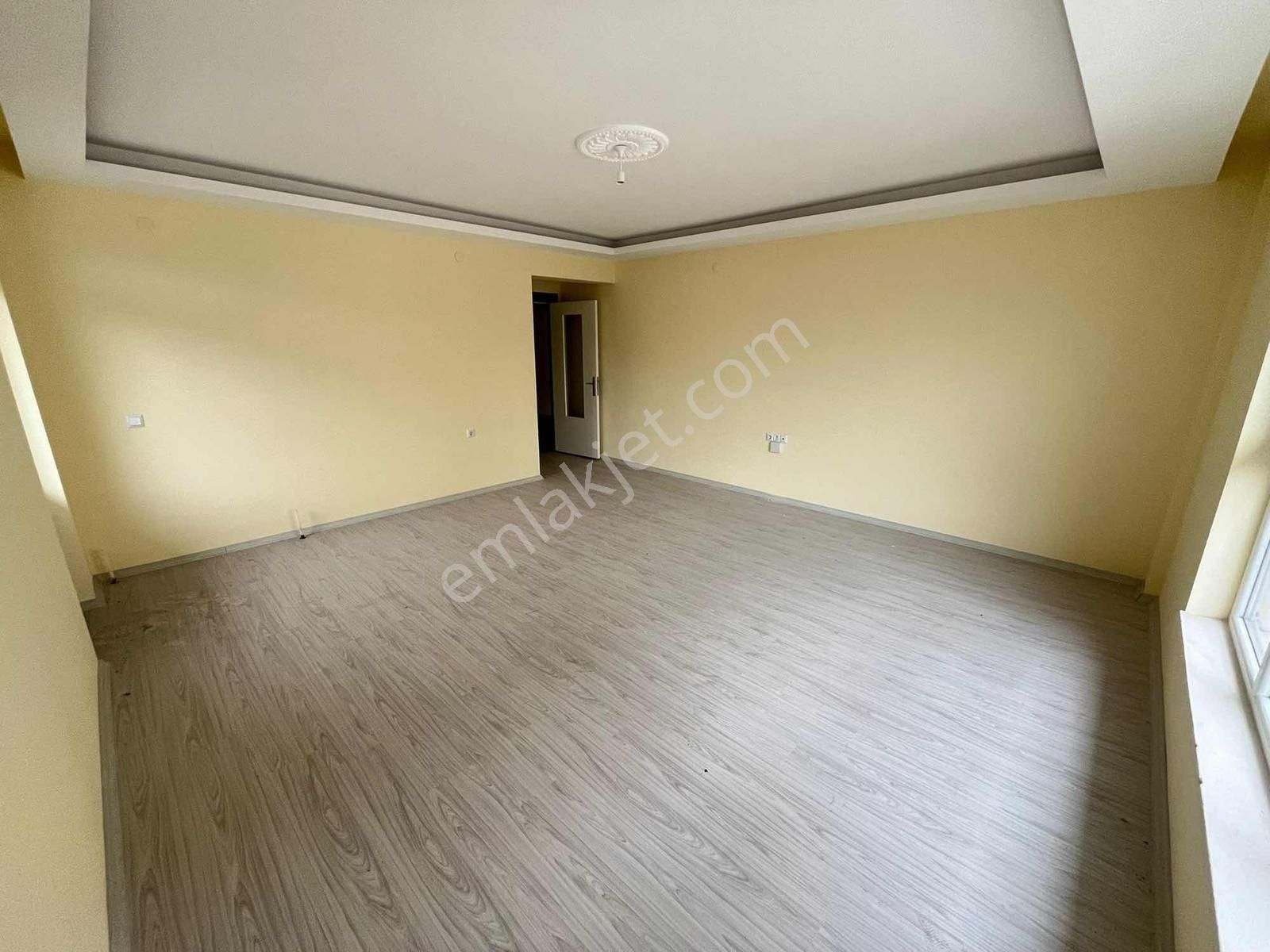 Şentürk Gayrimenkul'den**asansörlü**iskanlı**güney Cephe Daire!! - Görsel 29