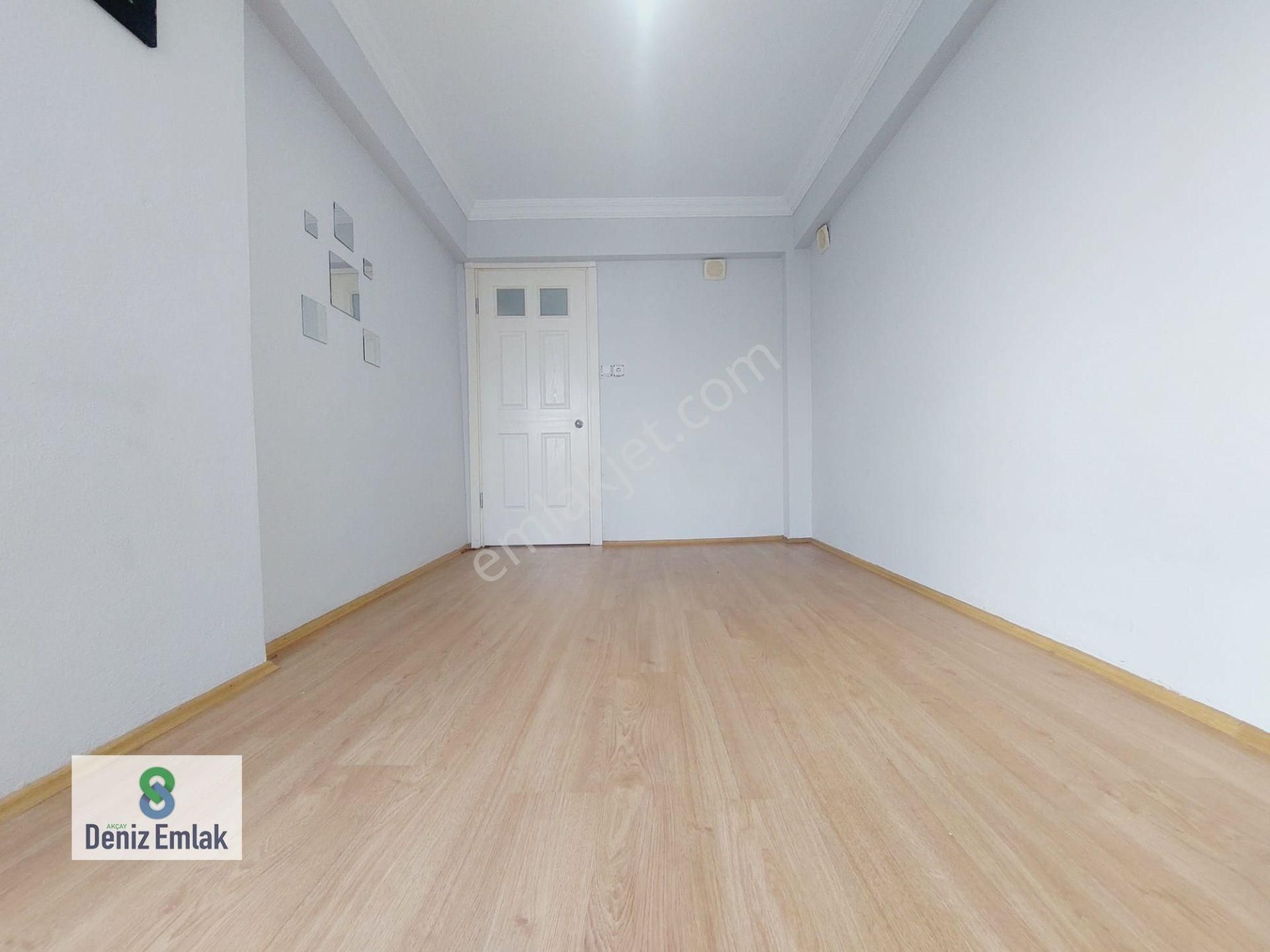 Denizden Akçayda Denize 300 M Öncephe Arakat Satılık 3+1 Daire. - Görsel 3
