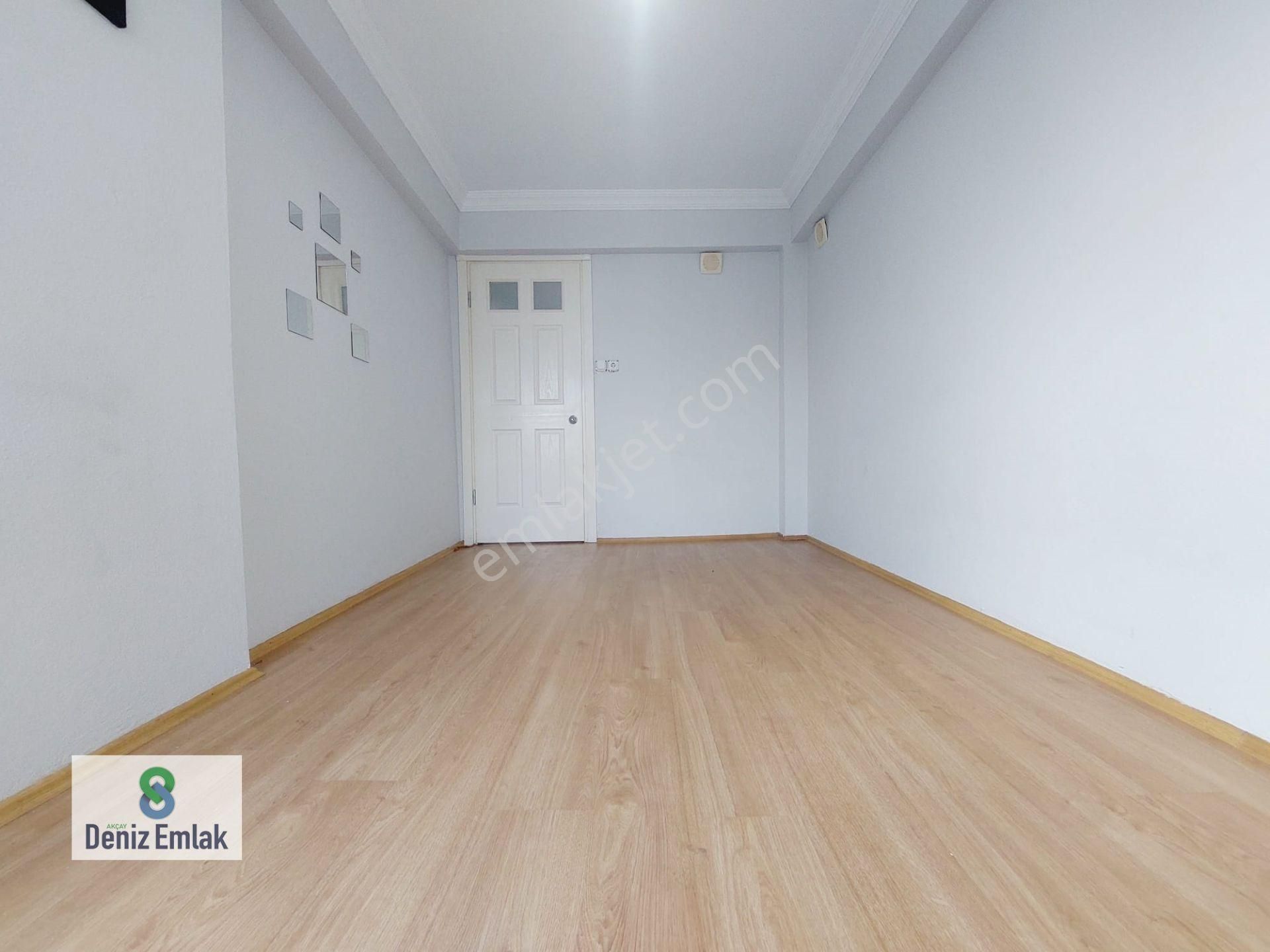 Denizden Akçayda Denize 300 M Öncephe Arakat Satılık 3+1 Daire. - Görsel 21