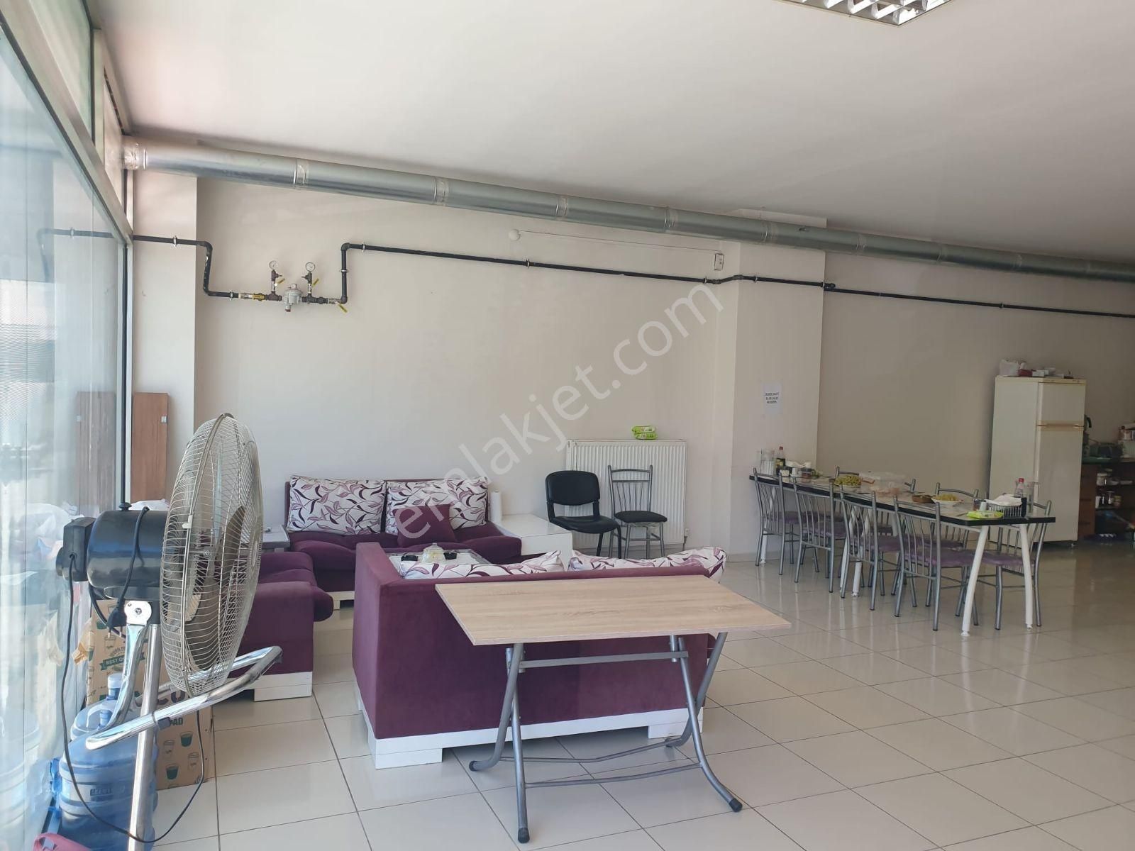 Karatay Adalet Plaza Altında 100 M2 Satlık İşyeri - Görsel 7