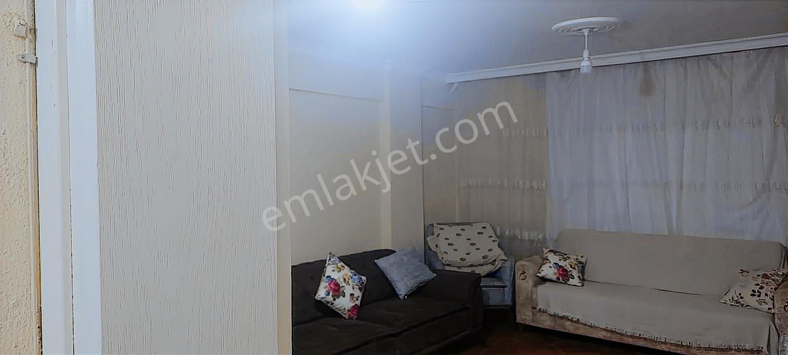 Bornova Aşık Veysel Karşısı Satılık 3+1 Daire - Görsel 3