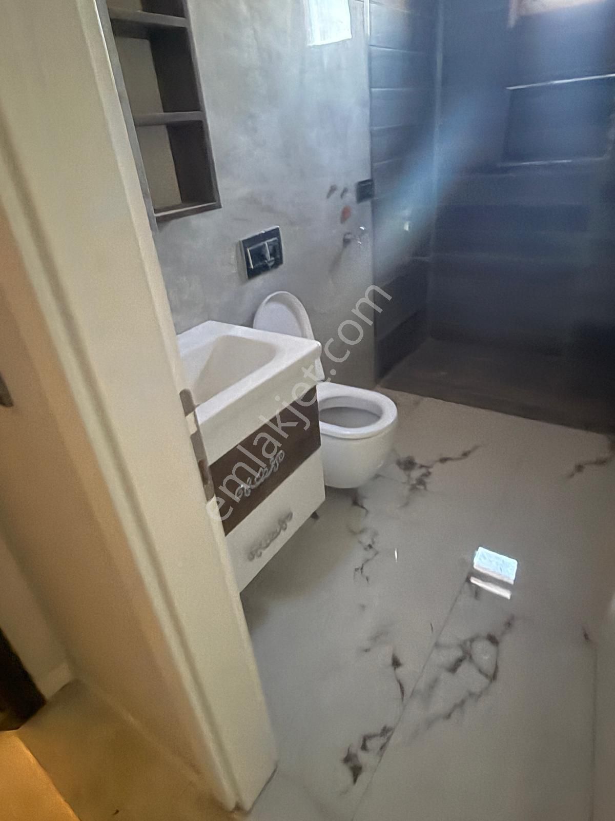 Cumhuriyet Mah.de Özel Yapım 2+1 | Önü Açık - Görsel 22