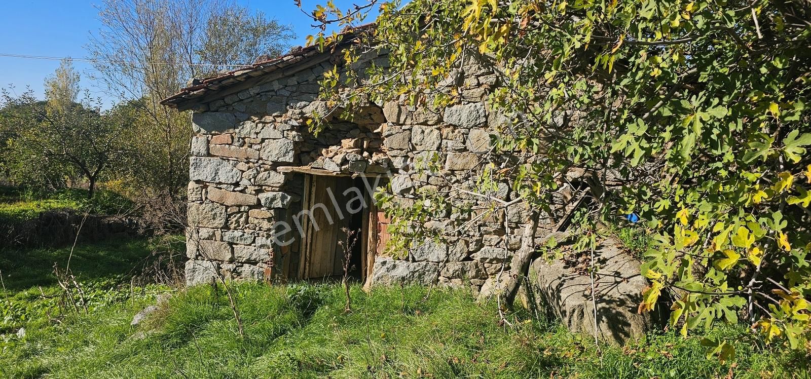 Köy Merkezinde İmarlı 2 Arsa-müstakil Tapu (533 M2 ) - Görsel 6