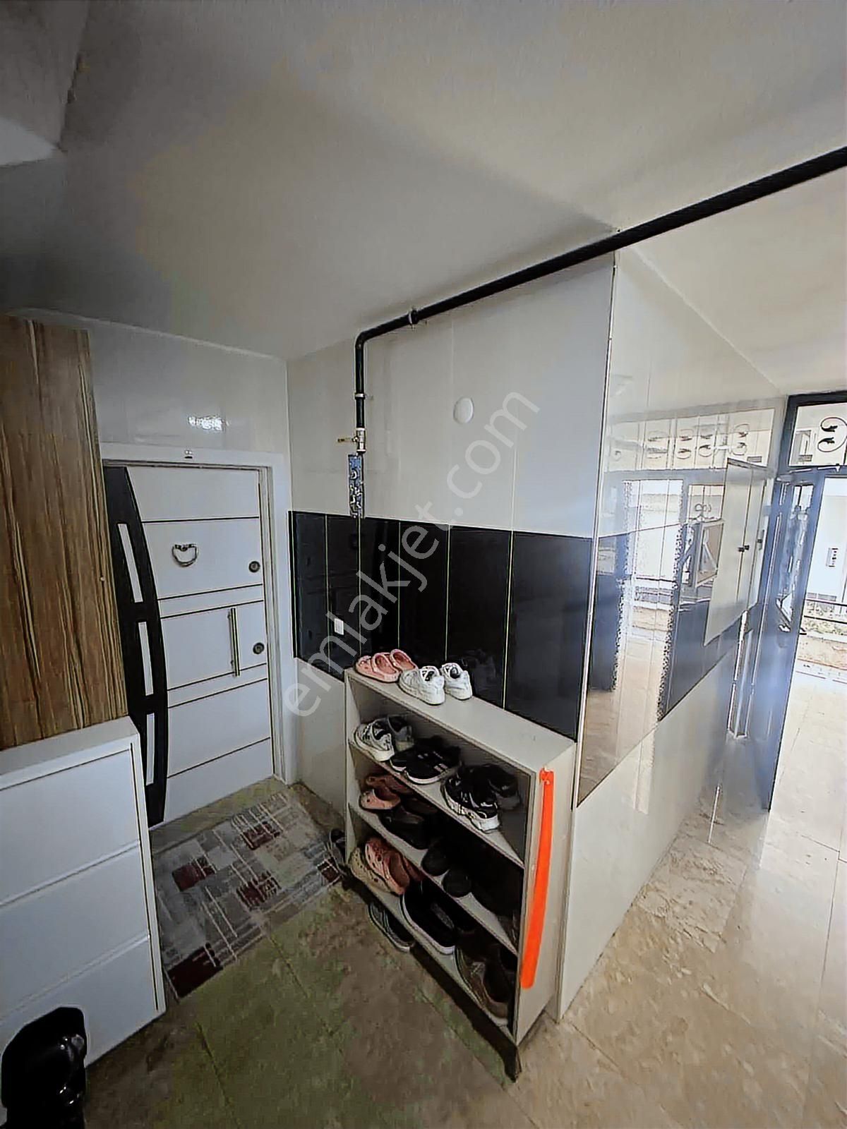 Sinanefendi Eml'dan Ünsal Mah.2+1 120 M² Üç Cephe Çift Balkonlu - Görsel 10