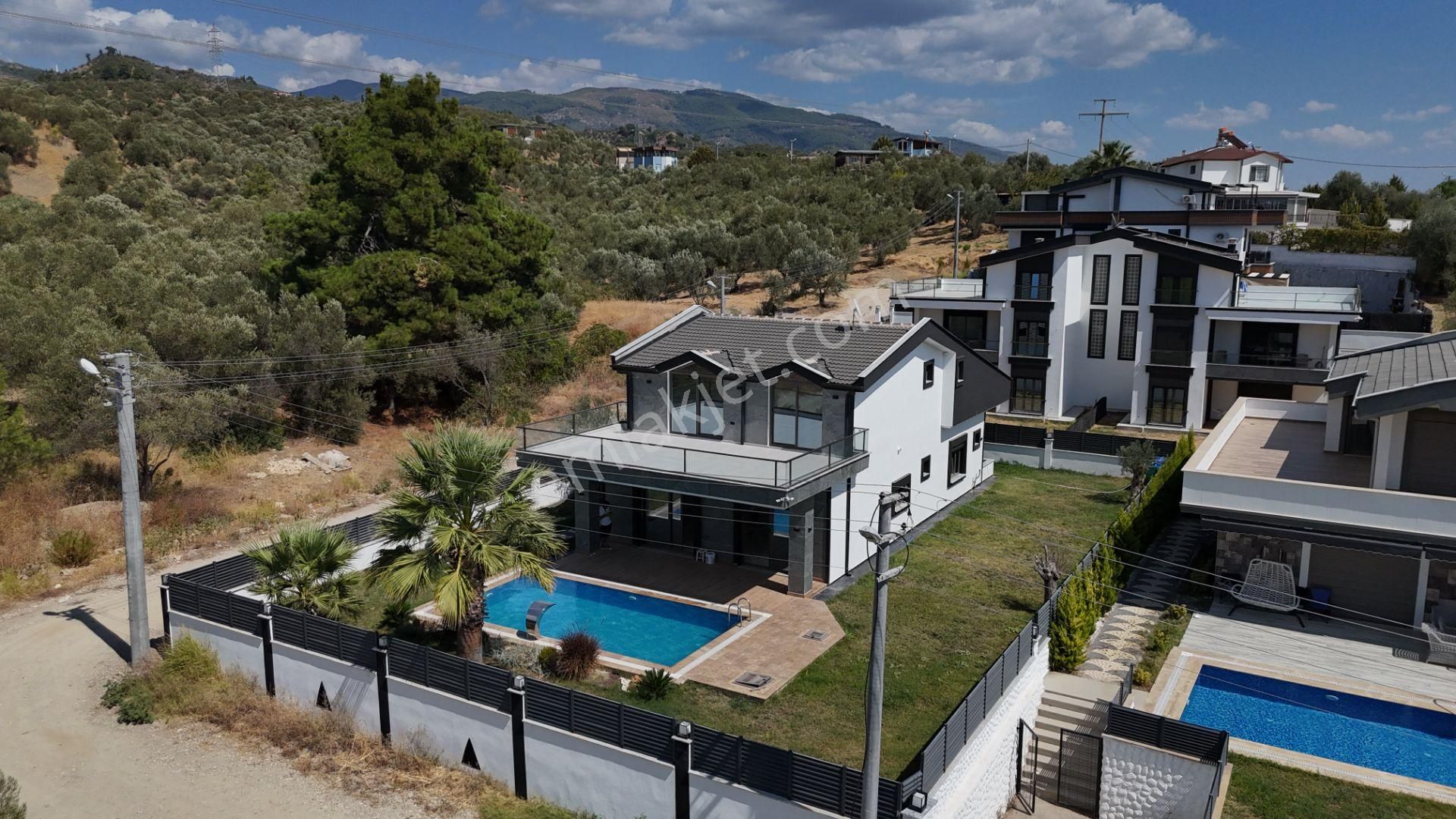 Yiğit'ten Altınoluk'ta 5+1 Sıradan Bir Villa Değil Tam Müstakil - Görsel 4
