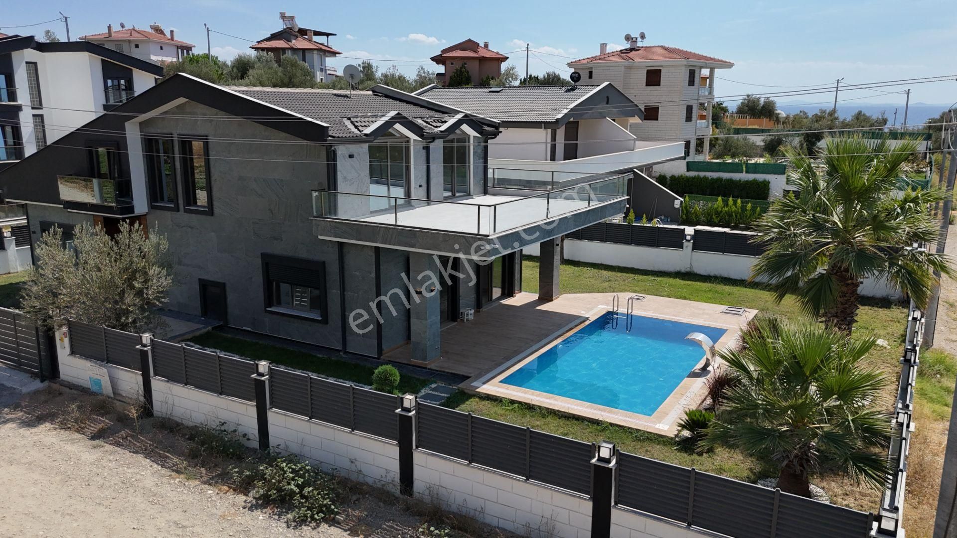 Yiğit'ten Altınoluk'ta 5+1 Sıradan Bir Villa Değil Tam Müstakil - Görsel 2
