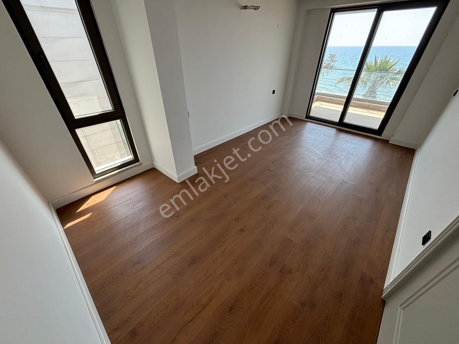 Yiğit'ten Denize Sıfır Ayrıcalığında Şık 5+1 Site Konsept Villa - Görsel 19