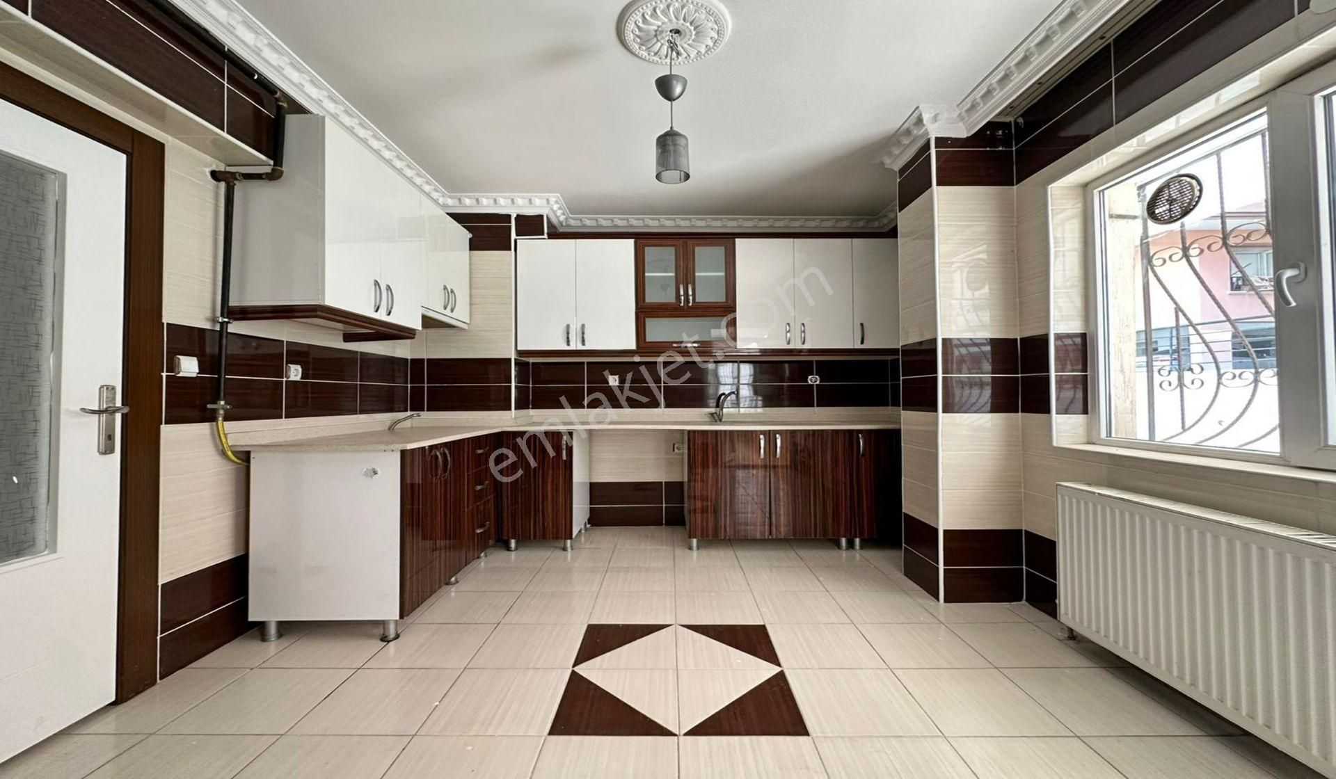 Esertepe Çambaşı Caddesi Yakını 3+1 Genç Bina Masrafsız