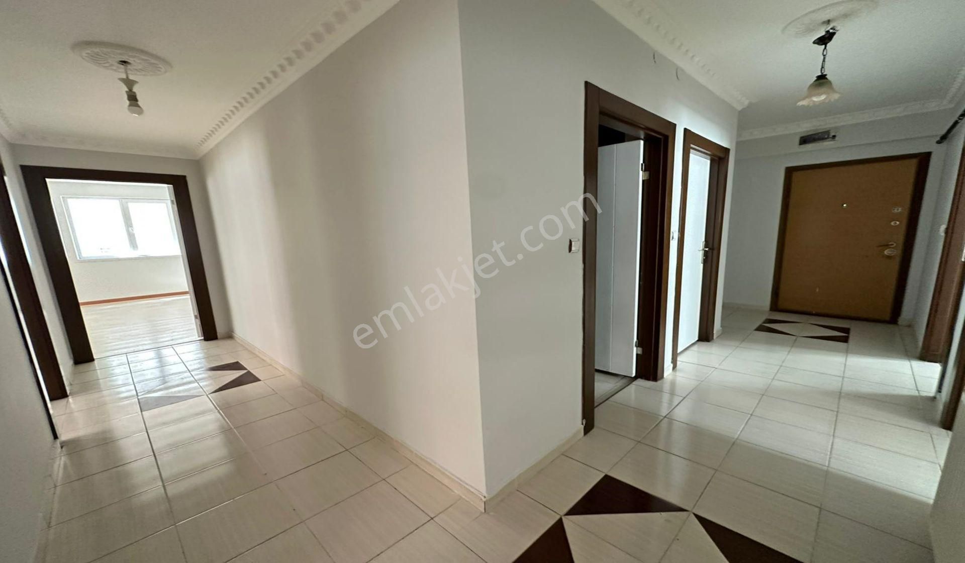 Esertepe Çambaşı Caddesi Yakını 3+1 Genç Bina Masrafsız - Görsel 21