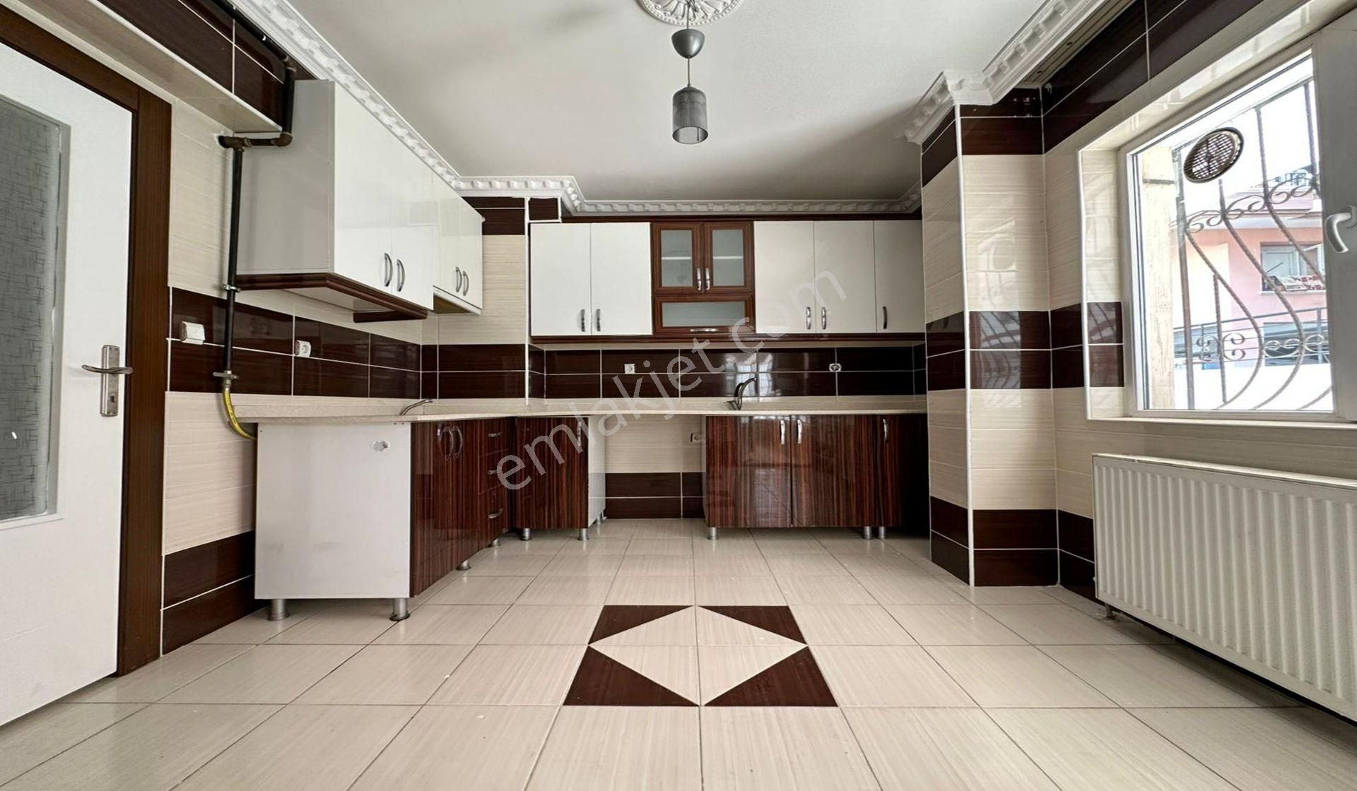 Esertepe Çambaşı Caddesi Yakını 3+1 Genç Bina Masrafsız - Görsel 6