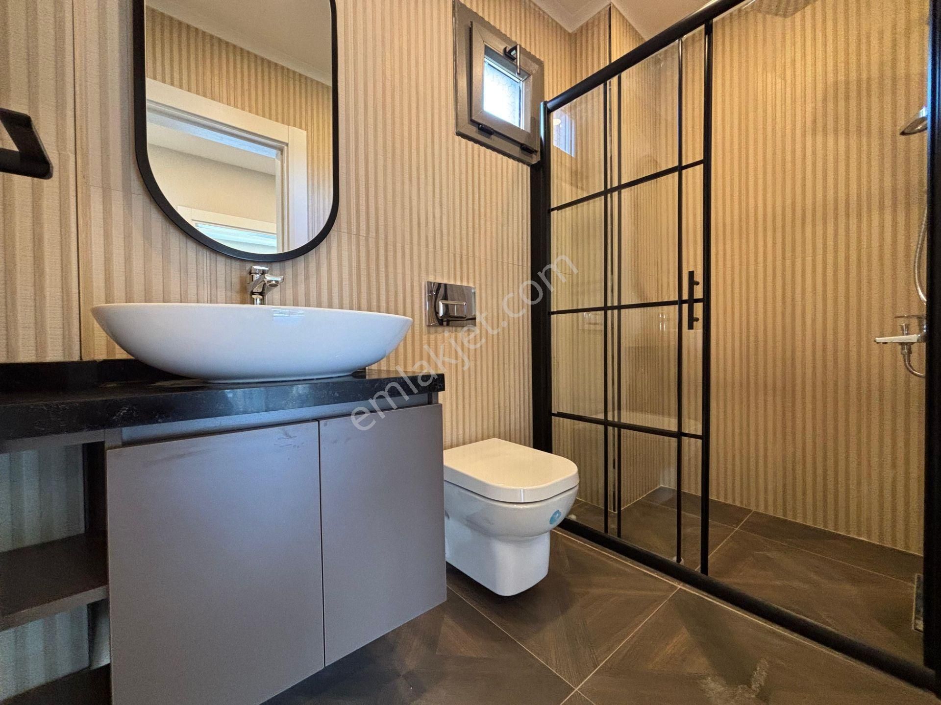 Yiğit'ten Altınoluk Fenerde 4+1 Ultra Lux Müstakil Havuzlu Villa - Görsel 27