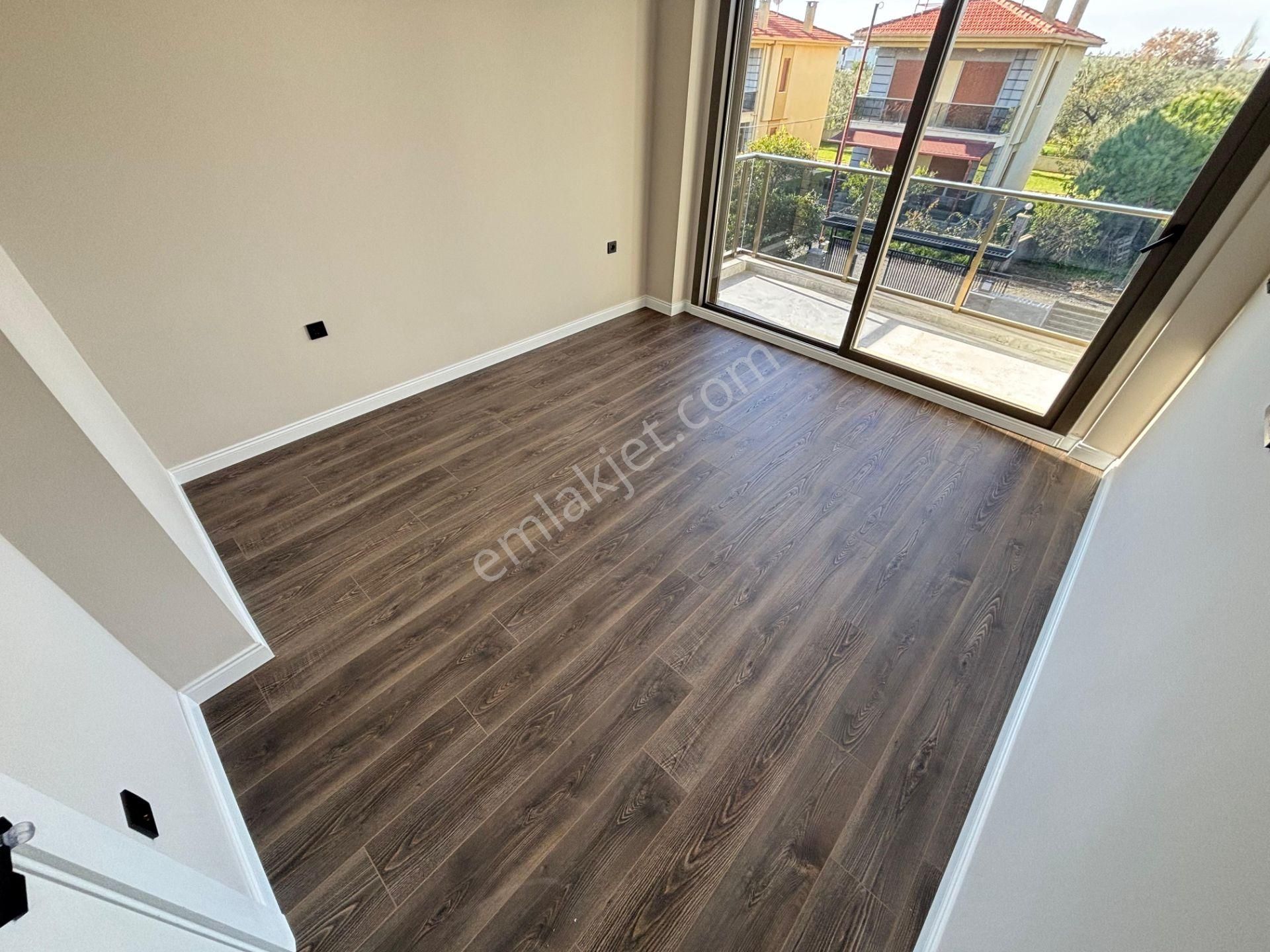 Yiğit'ten Altınoluk Fenerde 4+1 Ultra Lux Müstakil Havuzlu Villa - Görsel 16